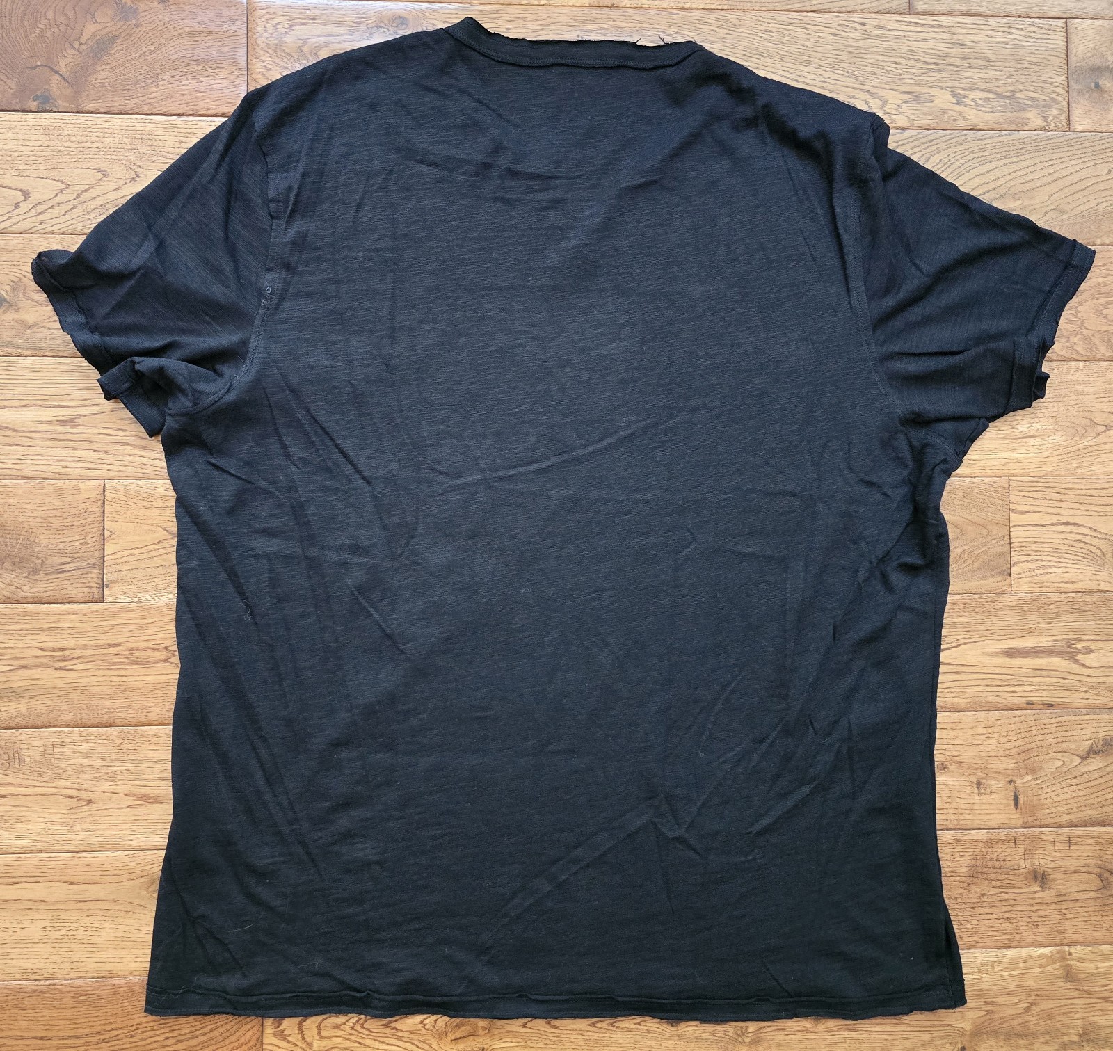 INC International Concepts Men’s V-Neck Black Cotton Blend T-Shirt XXL 2XL