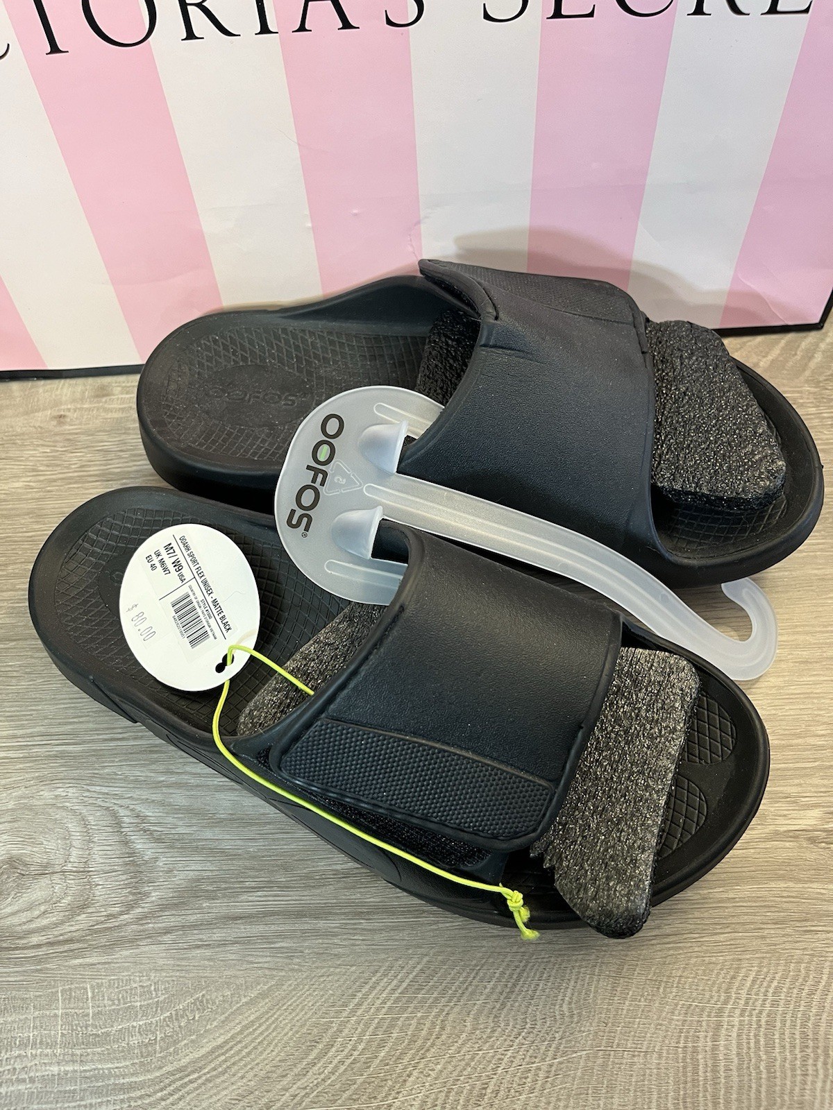 OOFOS OOahh Sport Flex Unisex Matte Black Slides Men 7 Women 9 NEW
