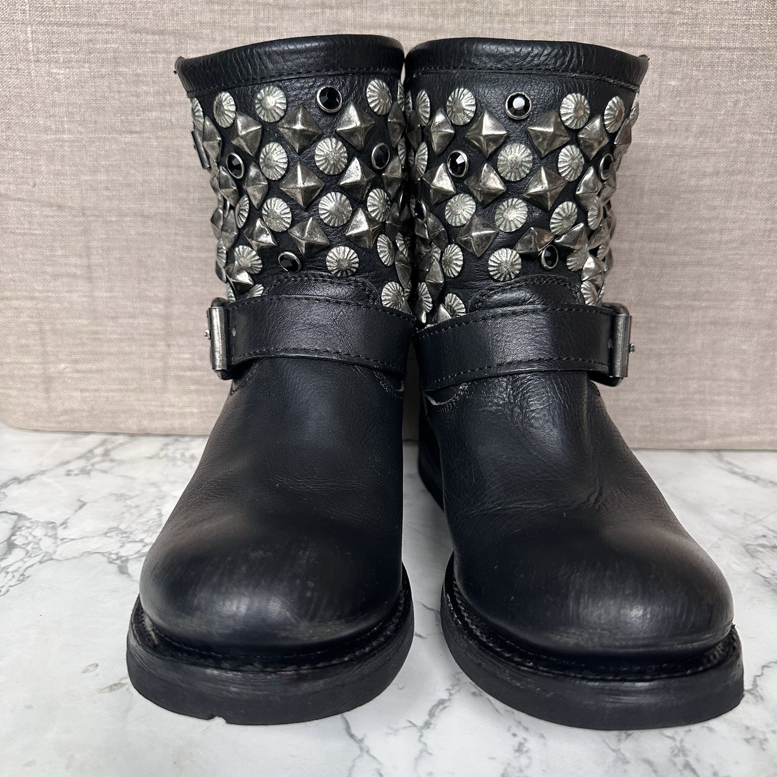 Ash Titanic Distressed Black Leather Ankle Boots Sz 6 Moto Biker Studs R-Stone