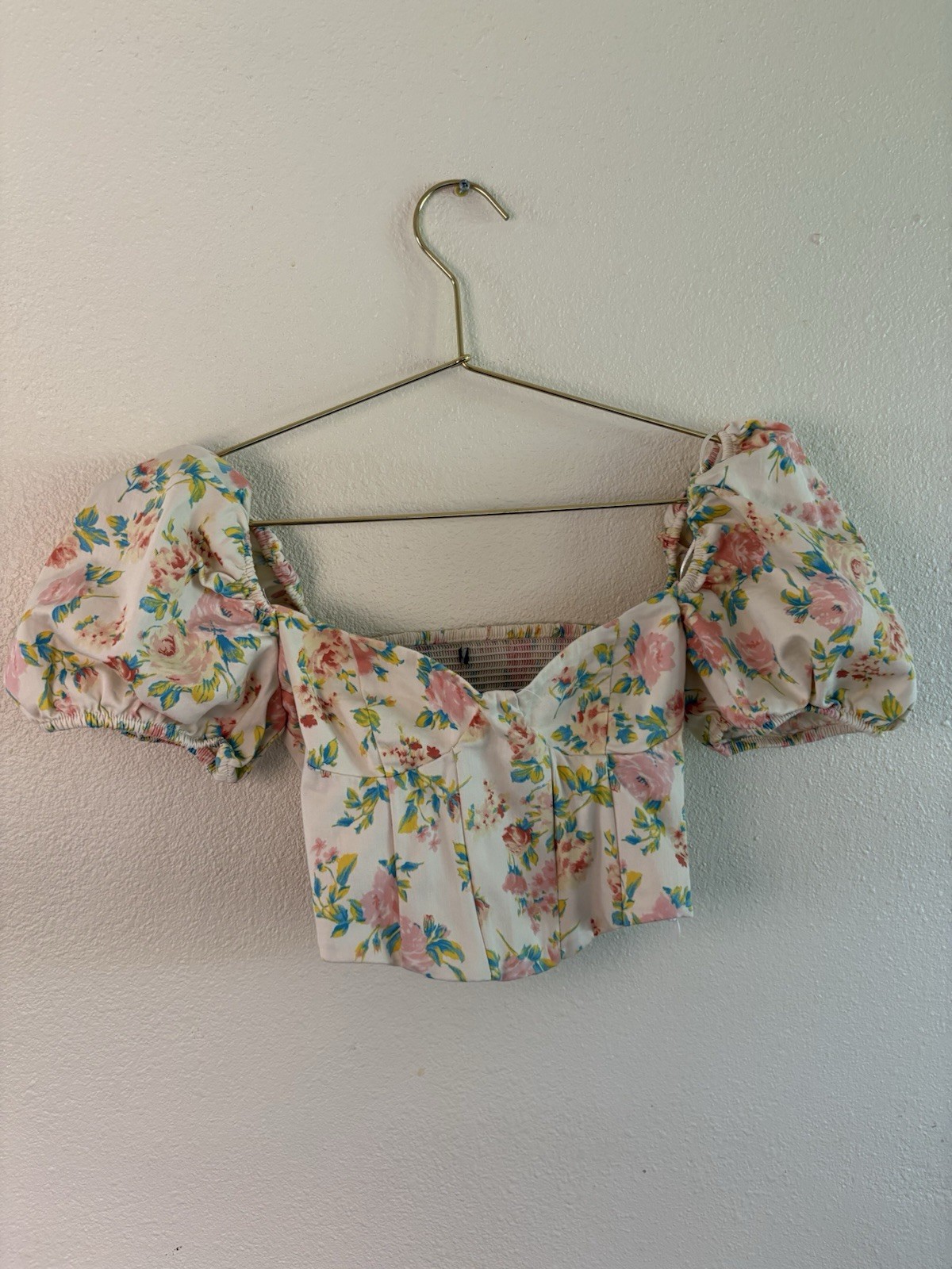 Floral Puff Sleeve Crop Top
