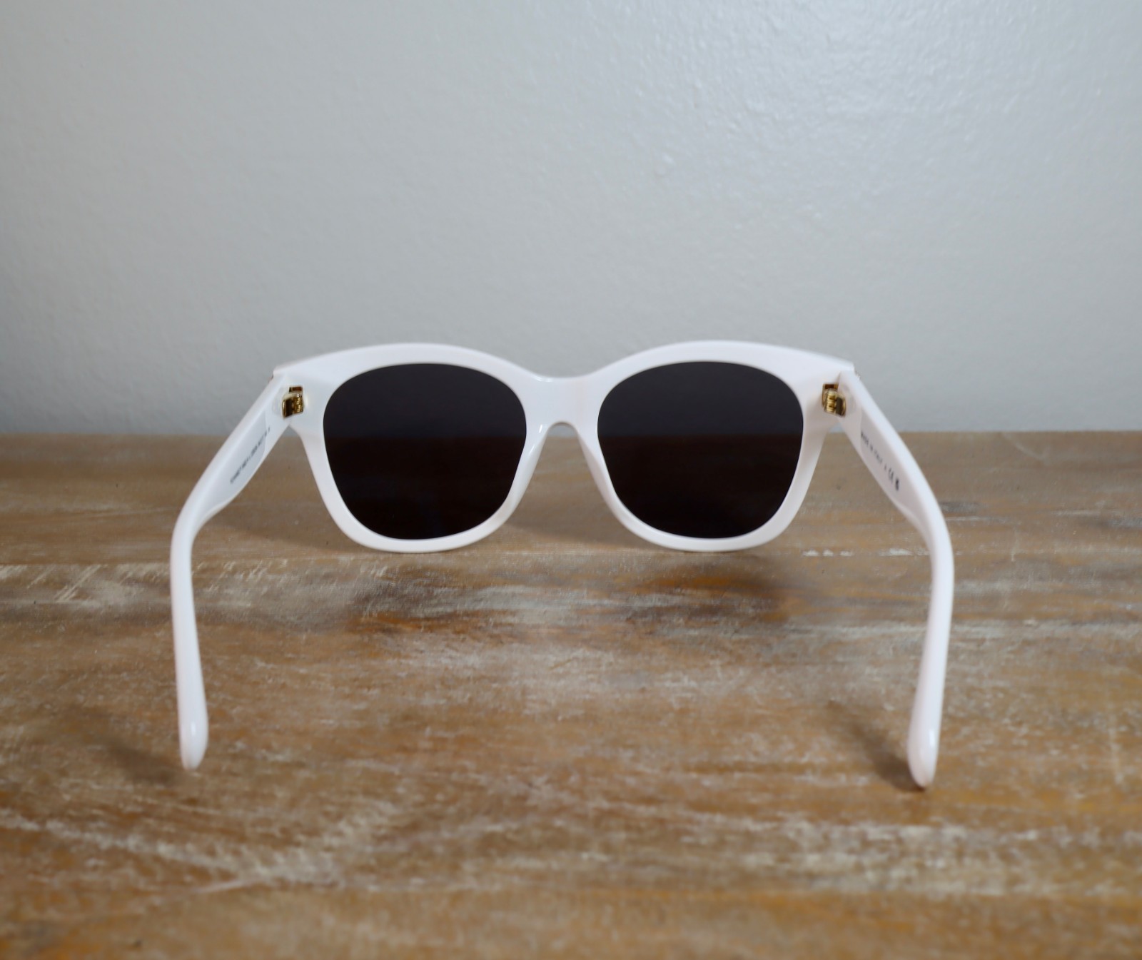 CHANEL 5482H Urban Vintage Square Pearl Sunglasses 54mm White/Gray Lens 100% UV
