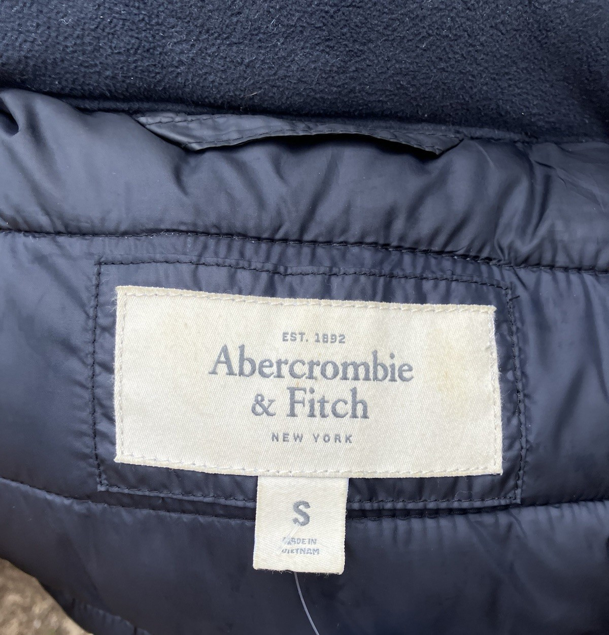 Abercrombie And Fitch Size S Small Padded Zipped Gilet Black Charity Sale