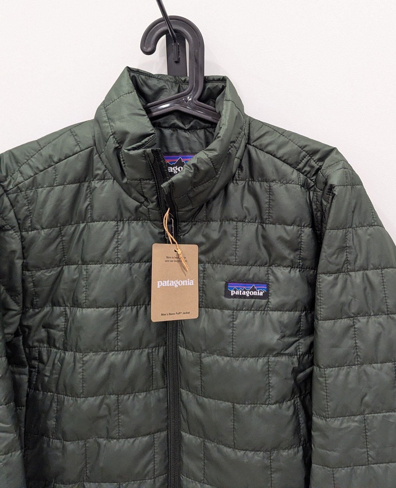 Patagonia Men’s Nano Puff Jacket Small – Old Growth Green #84213