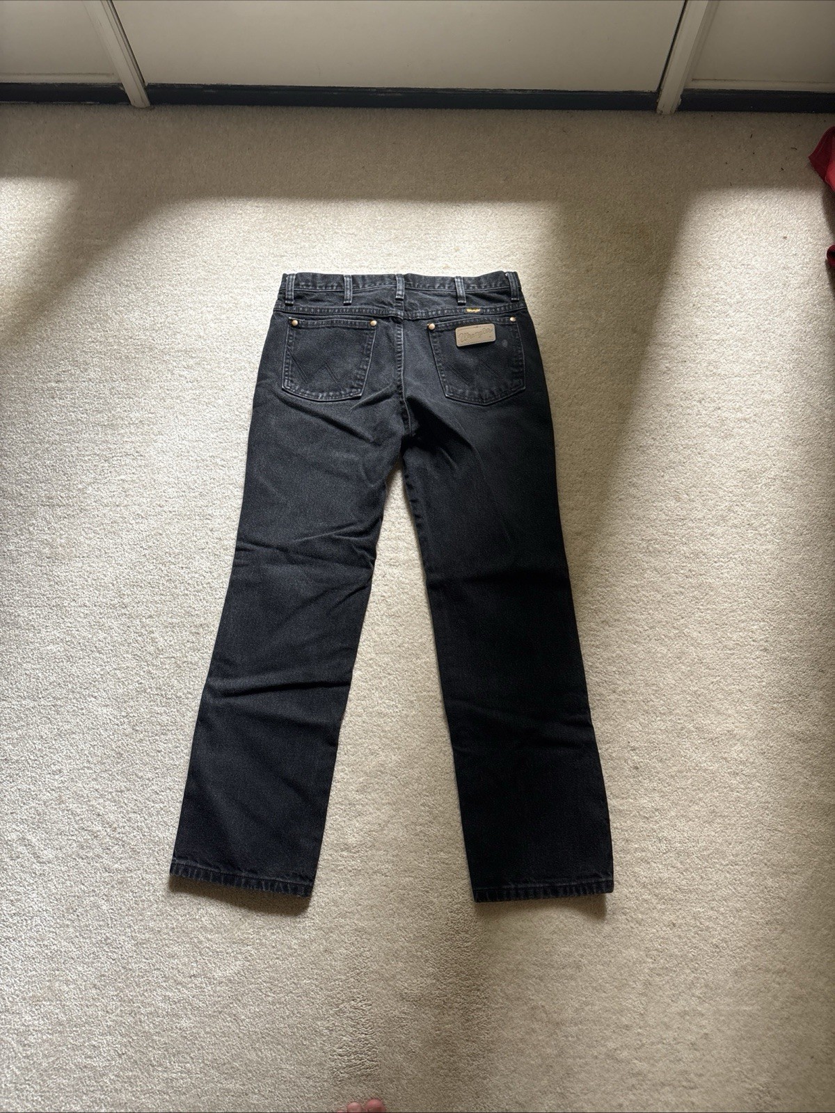 Wrangler Men’s Black Denim Jeans Size 32×30 Cowboy Cut Leather Patch