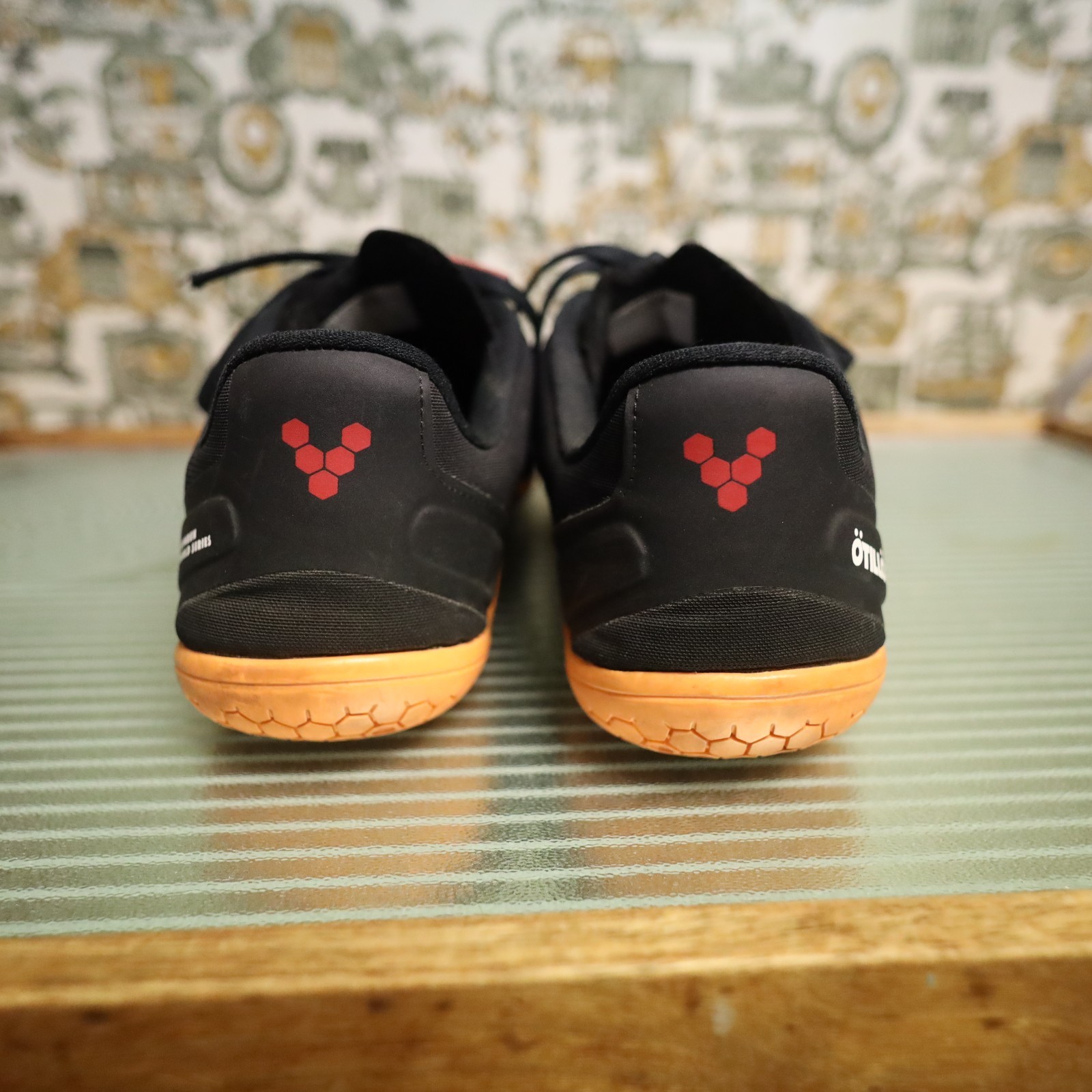 Vivobarefoot Stealth III Otillo Men’s Running Shoes Black Orange Size 44 (US 11)