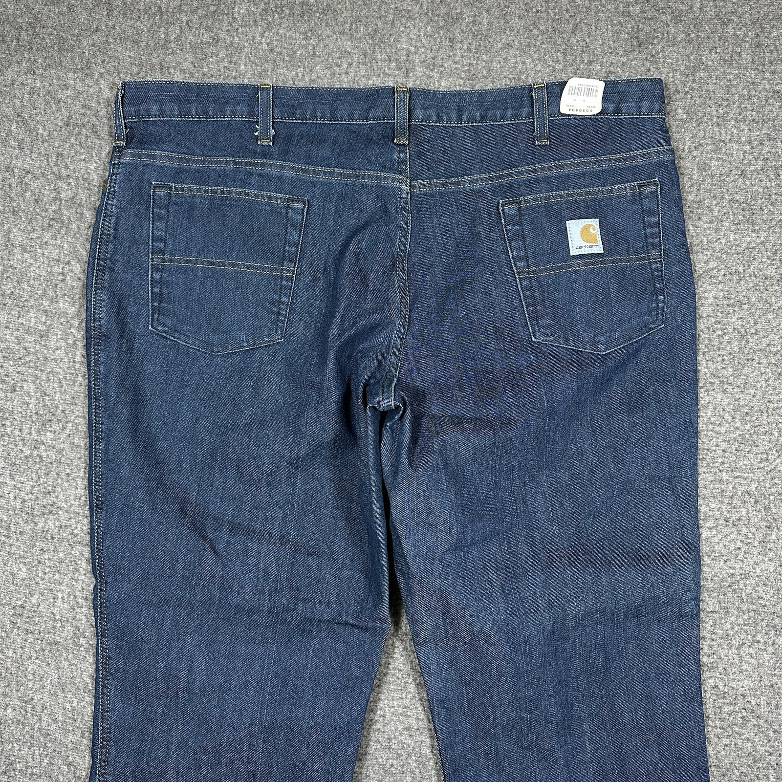 Carhartt Women’s Relaxed Fit Dark Wash Work Blue Jeans 393-83 Sz 18 Reg NEW