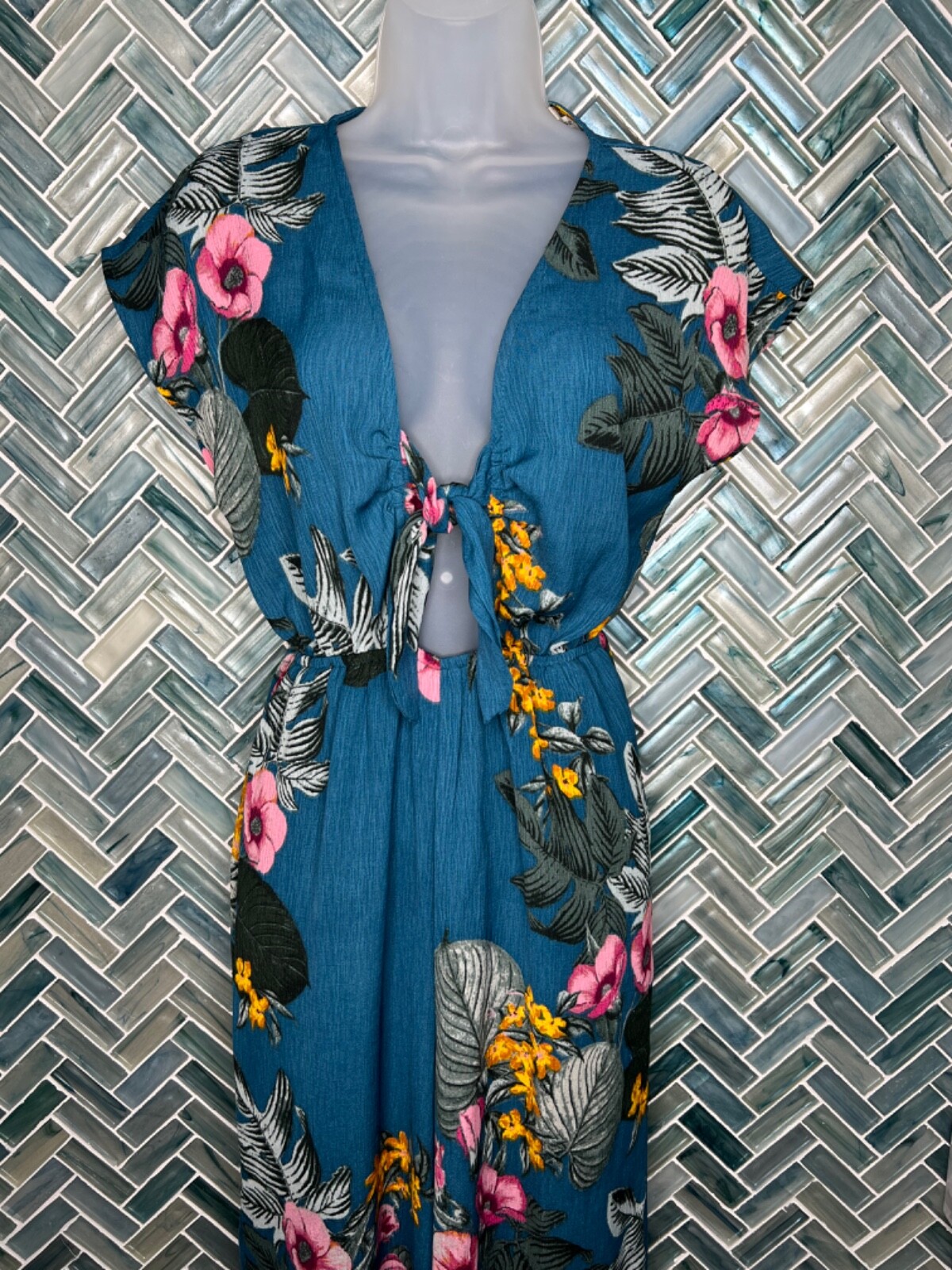 CHARLOTTE RUSSE DRK TEAL FLORAL TIE FRONT TROPICAL HIGH WAISTED JUMPER ROMPER XS