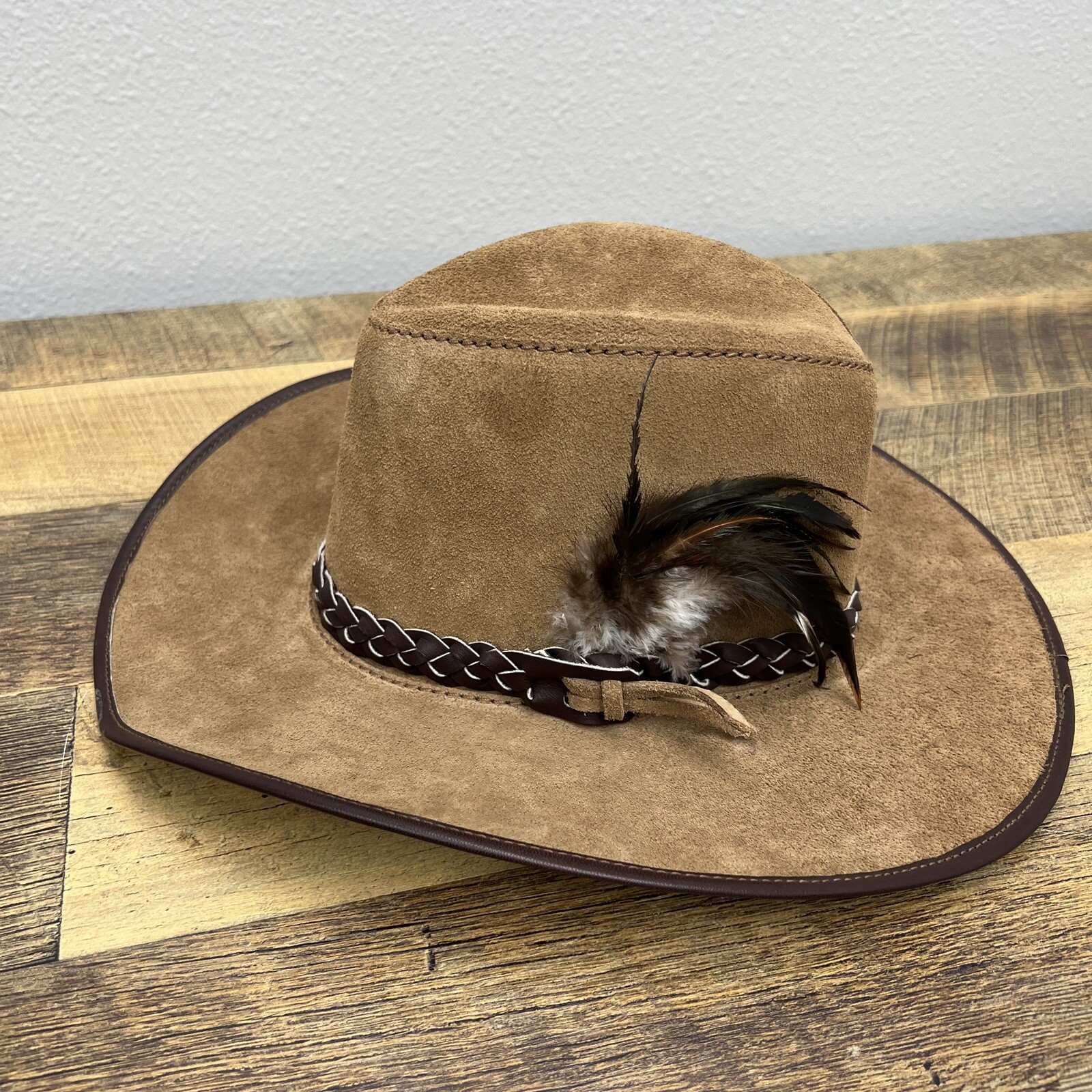 Plainsman II Brown Boho Suede Cowboy Fedora Hat Leather with Feather Band Sz L