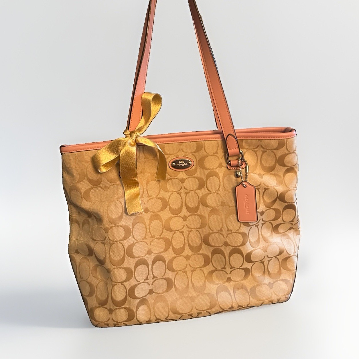 Coach Signature Monogram Tote Shoulder Bag Zip Closure Beige Tan Pink