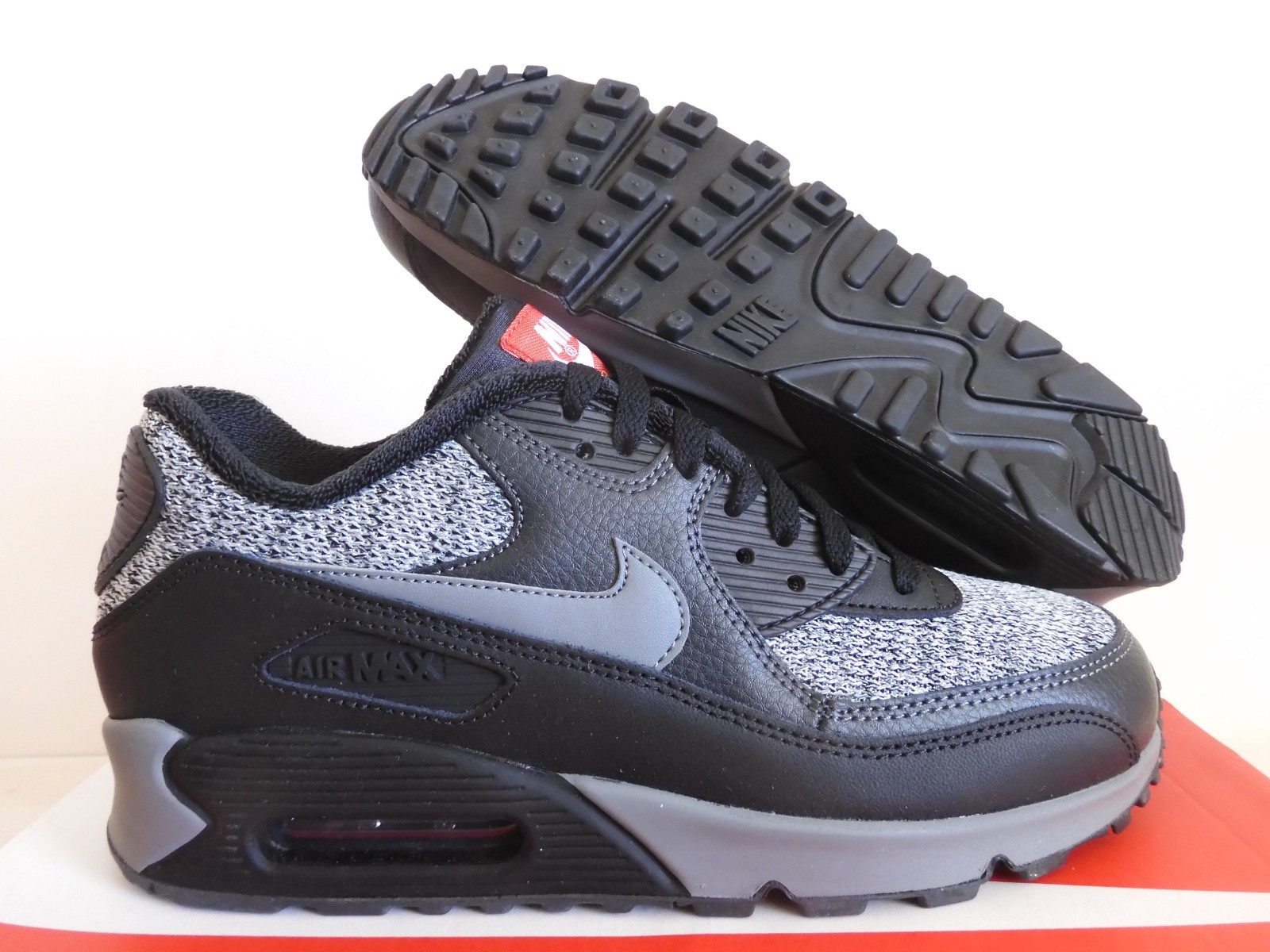 Nike Air Max 90 Essential Wool Black-Grey-Anthracite-Red Sz 9 Rare! [537384-065]