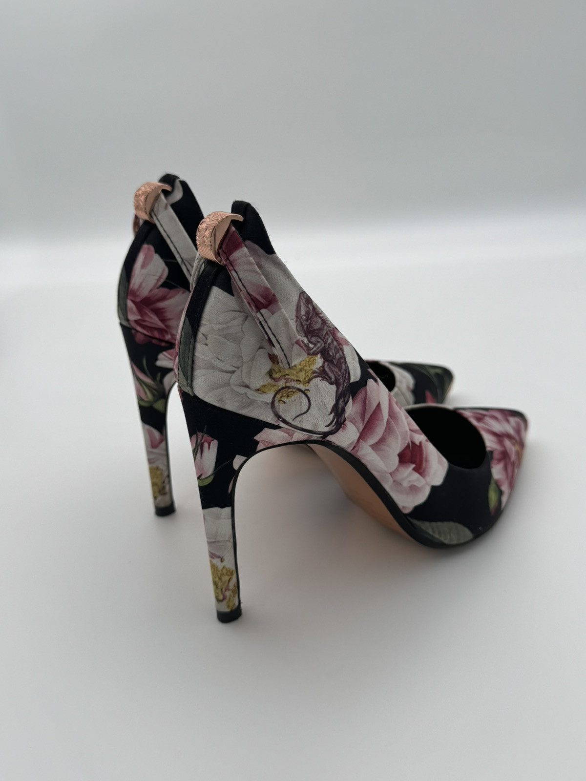 Ted Baker LIVLIAP Printed Slim Bow Court BLACK IGUAZU Women’s Shoes Size US 6