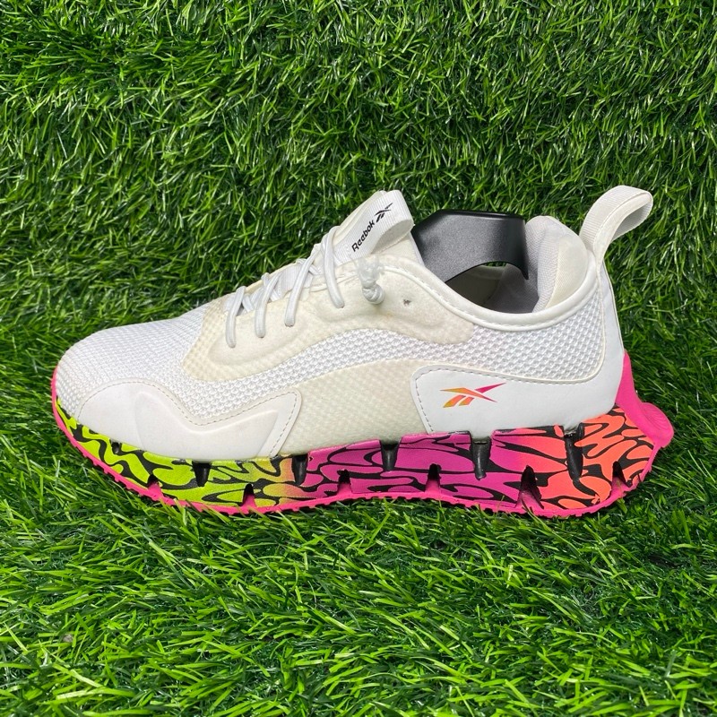 Reebok Zig Dynamica Sneaker Women’s 9 White Proud Pink Acid Yellow 1785