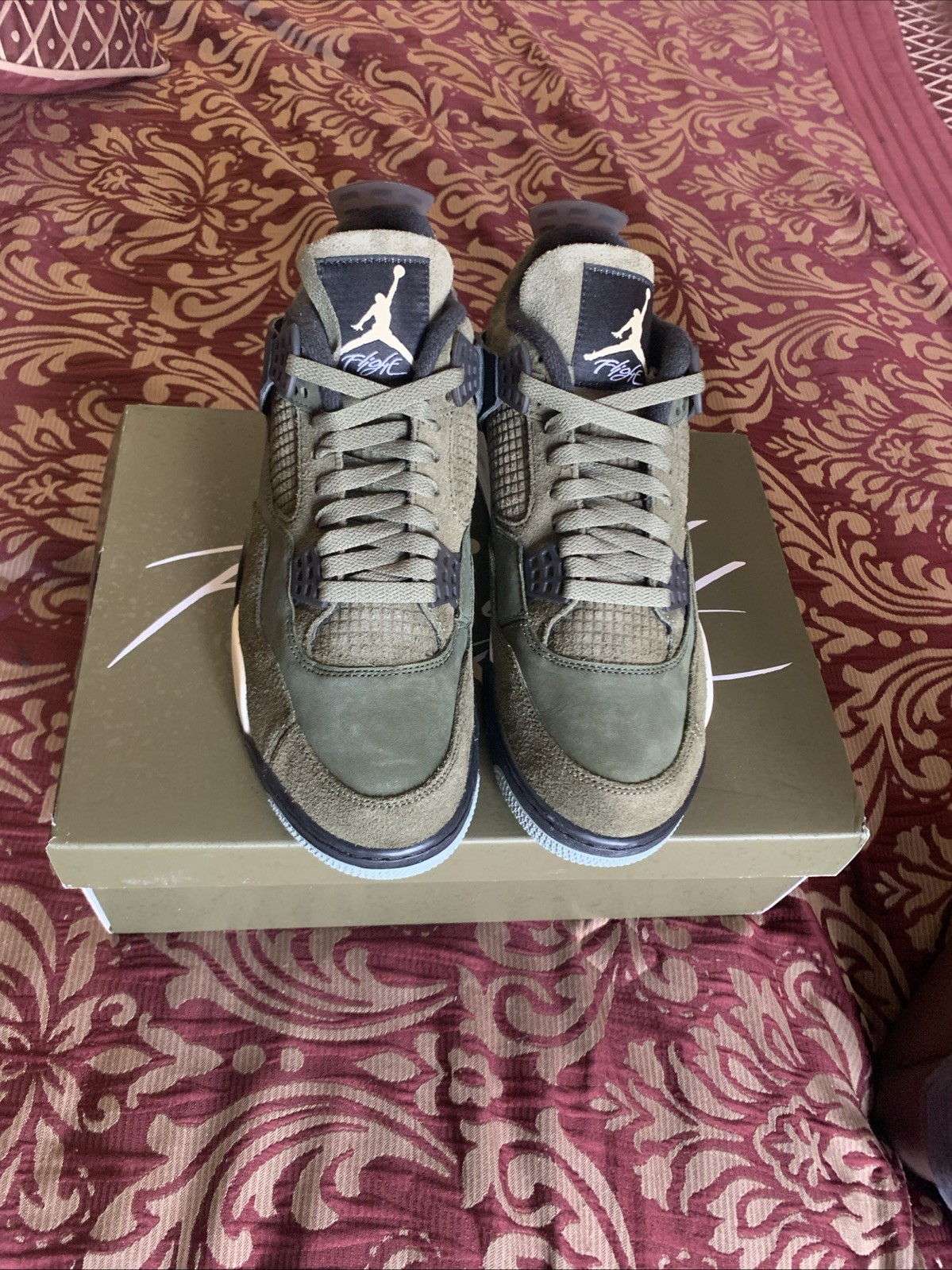 Size 10 – Jordan 4 SE Retro Low Craft – Olive W/ *FREE SHIRT INCLUDED*