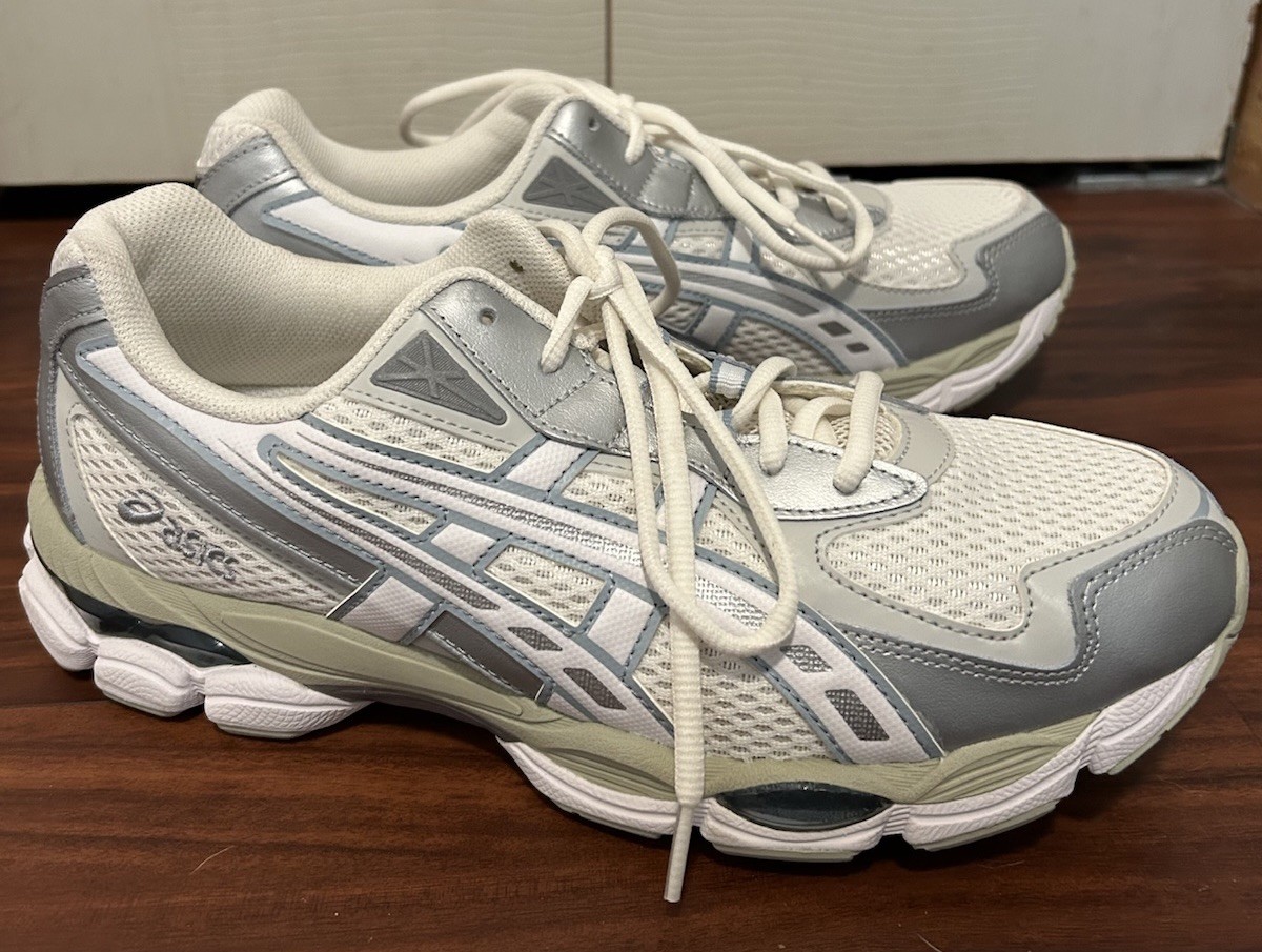 ASICS Men’s GEL-NYC 2055 Cream Grey Athletic Sneakers Shoes 1203A542 US 9.5