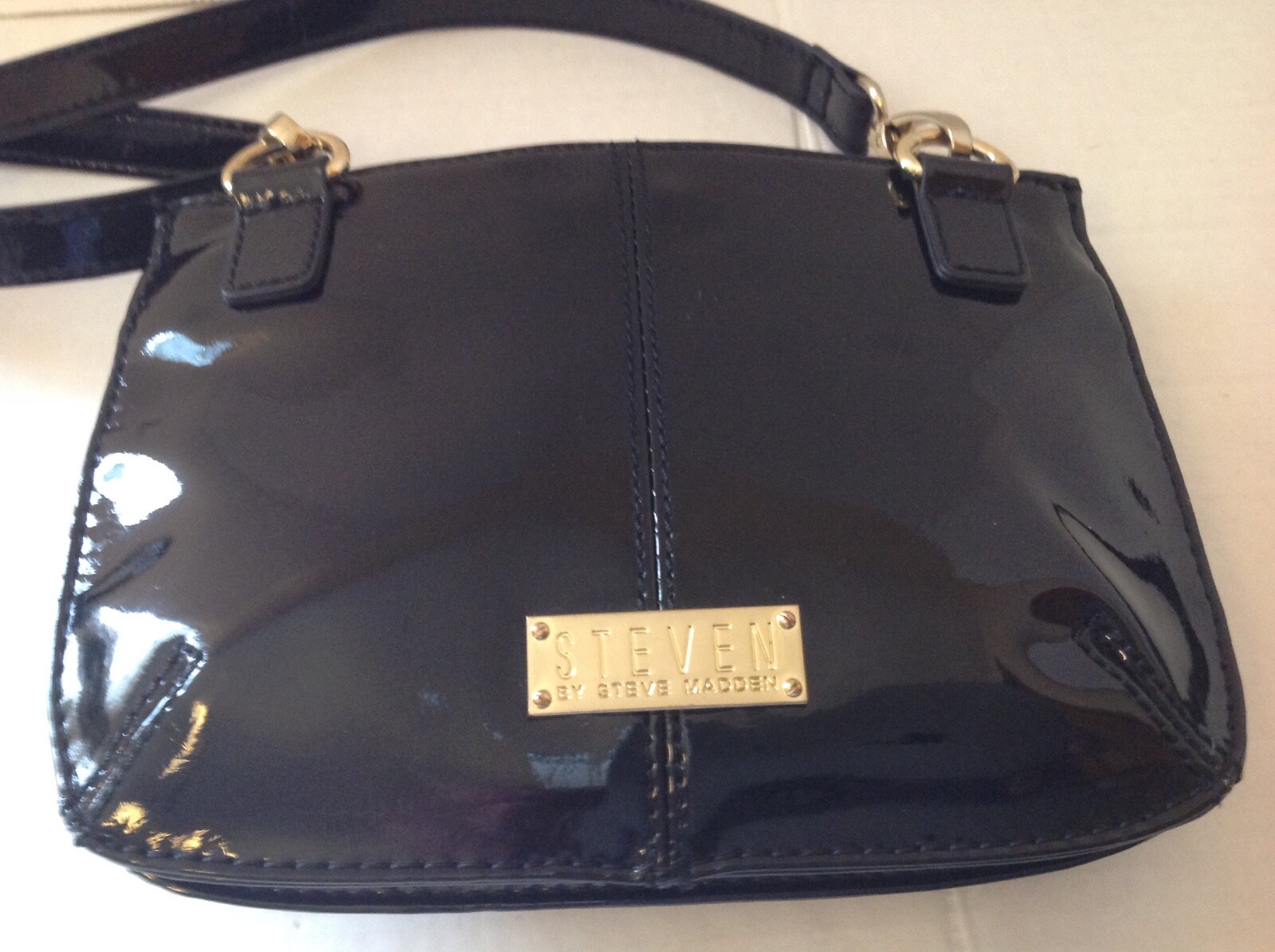 Steve Madden PU Synthetic Leather Crossbody Bag Shoulder Purse Shinny Black