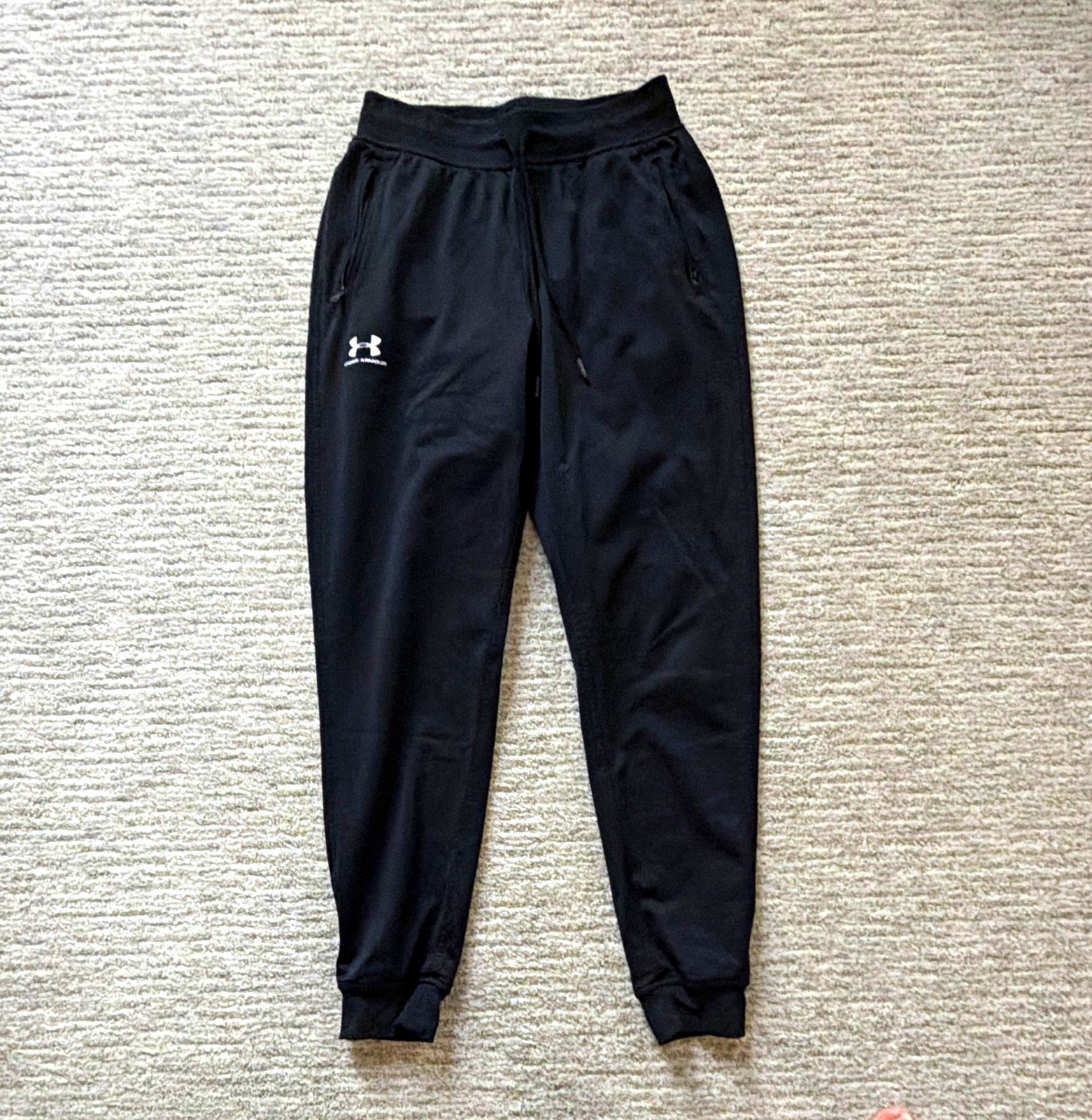 Under Armour Men’s Black Jogger Pants Loose Fit Tapered Drawstring Pockets S