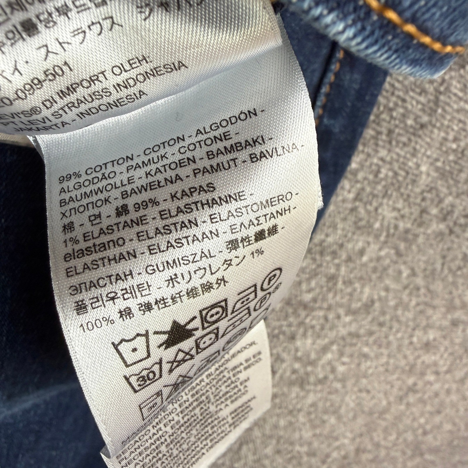 Levi’s 502 Jeans Mens 32×30 Blue Taper Dark Wash Stretch Denim
