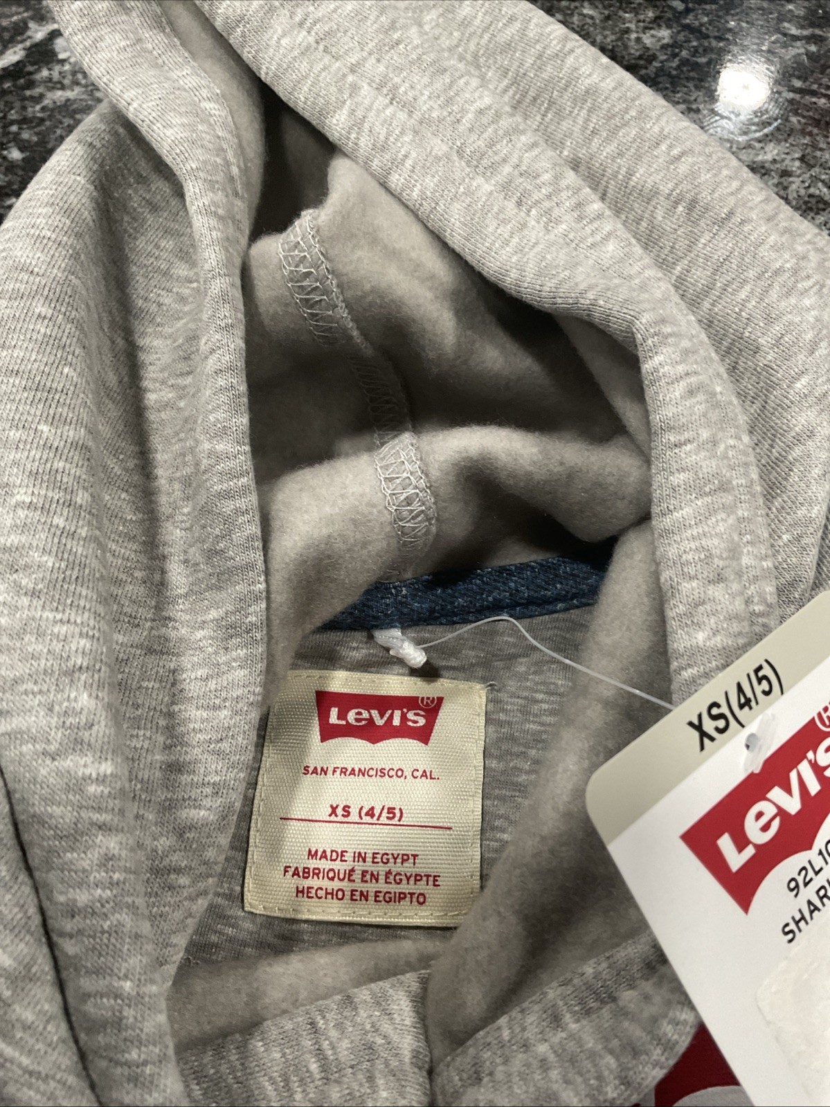 Levi’s Boy’s Oversized Fit Soft Cozy Fleece Hoodie Size XS 4/5