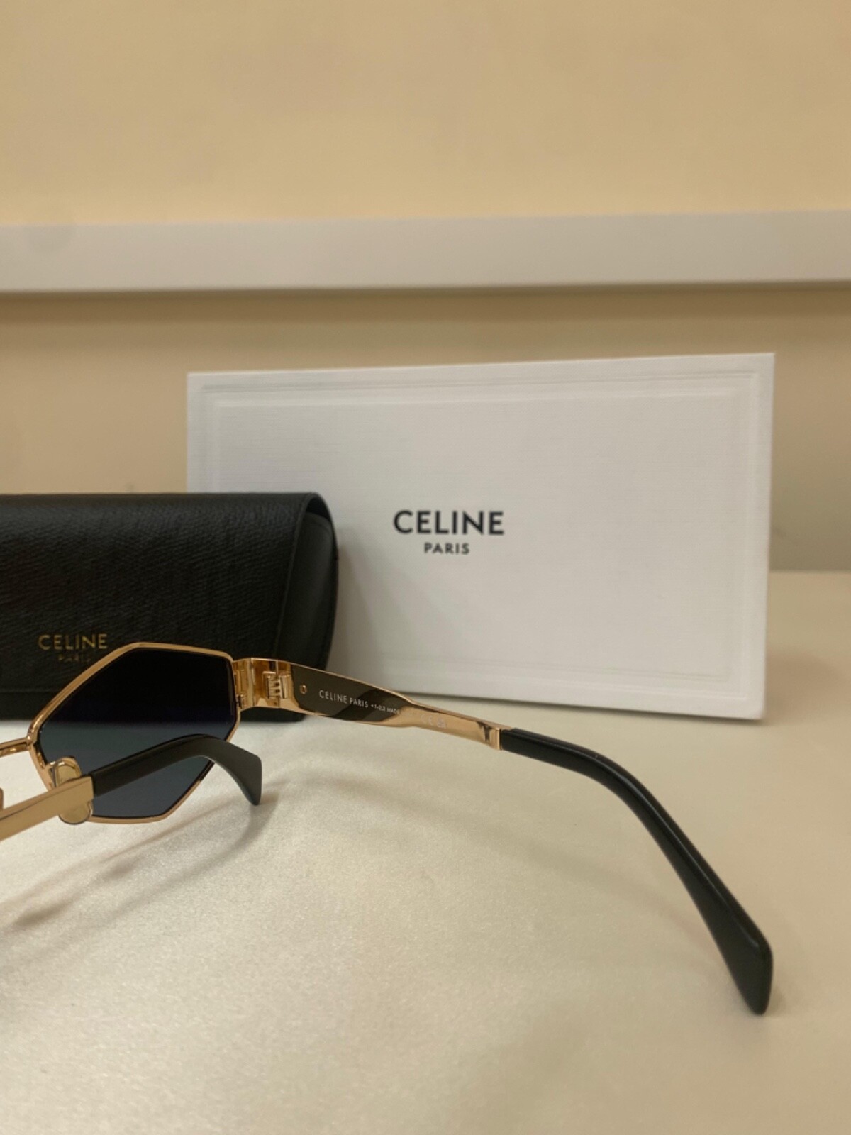 celine sunglasses Triomphe Gold Metal fram