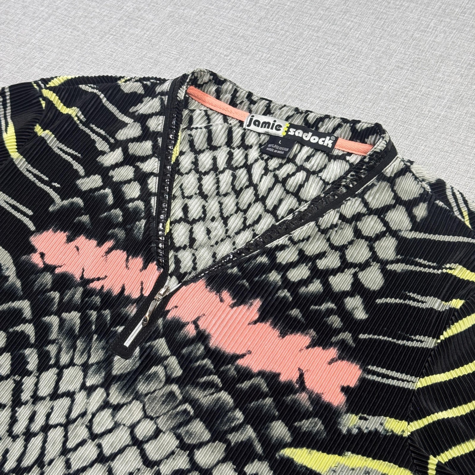 Jamie Sadock V-Neck Zip Golf Top Womens Large Black Animal Print Pleated