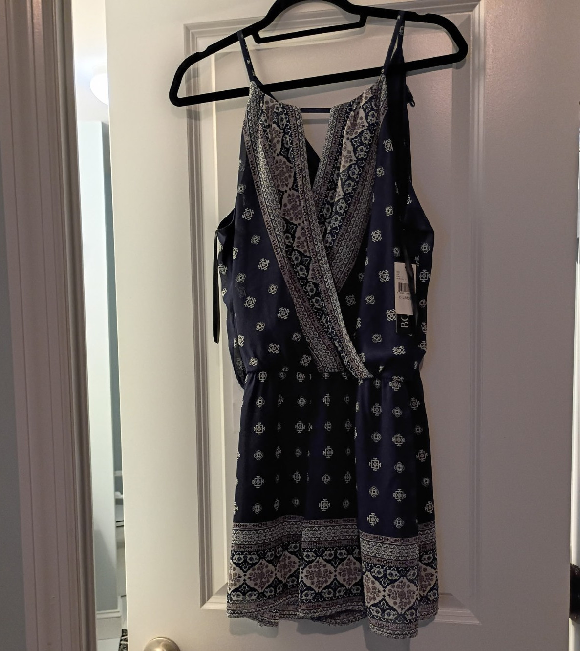 BCX Women’s XL Blue Floral V-Neck Sleeveless Polyester Romper Elastic Waist