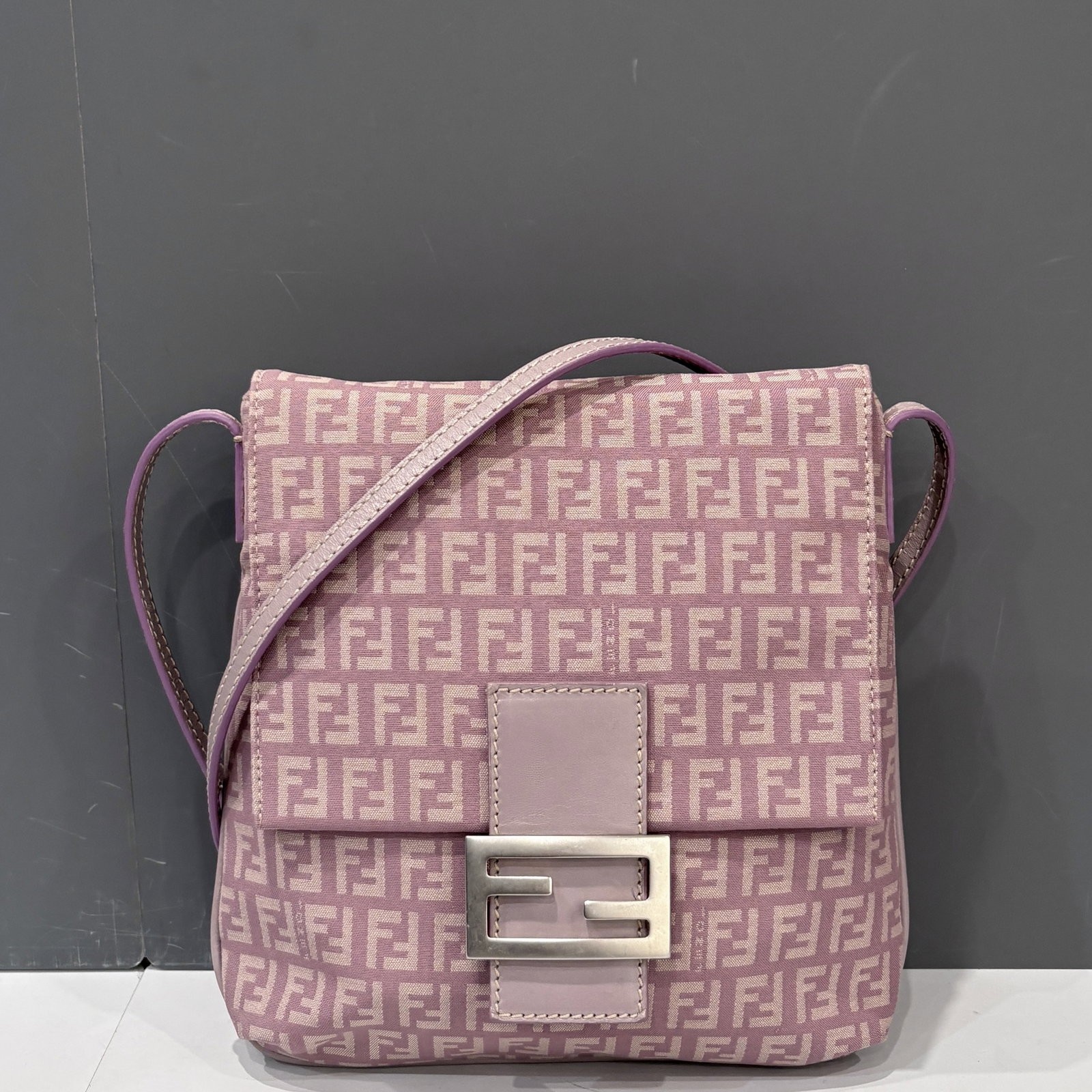 Fendi Shoulder Bag Light Purple Beige Zucchino (lc041826c6)