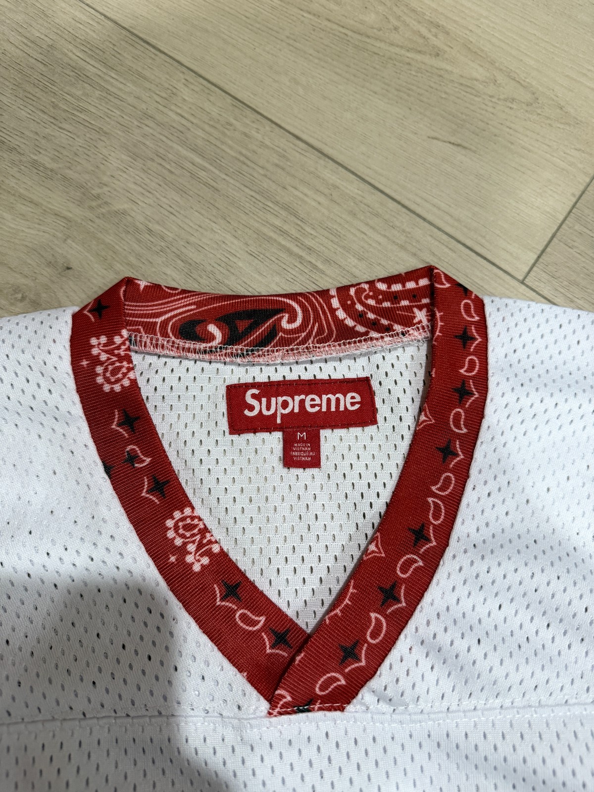 Supreme SS25 Bandana Graphic Logo Football Jersey White Size S, M, L, XL NEW