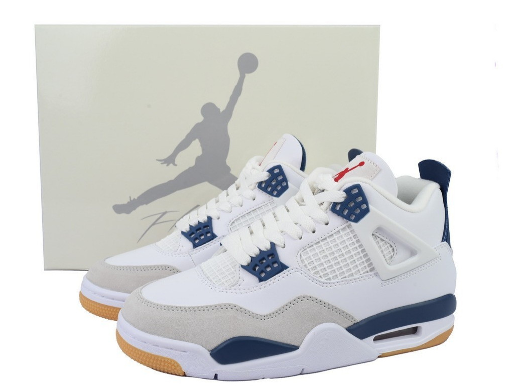 SB x Jordan 4 Retro SP “Navy Blue” Men’s Mid Top Basketball Shoes