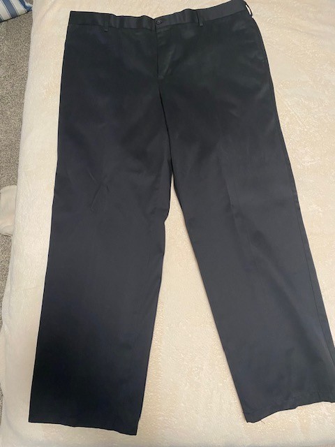Dockers Signature Khaki Black Pants Mens Size 42×32 Classic Fit D3 Flat Front
