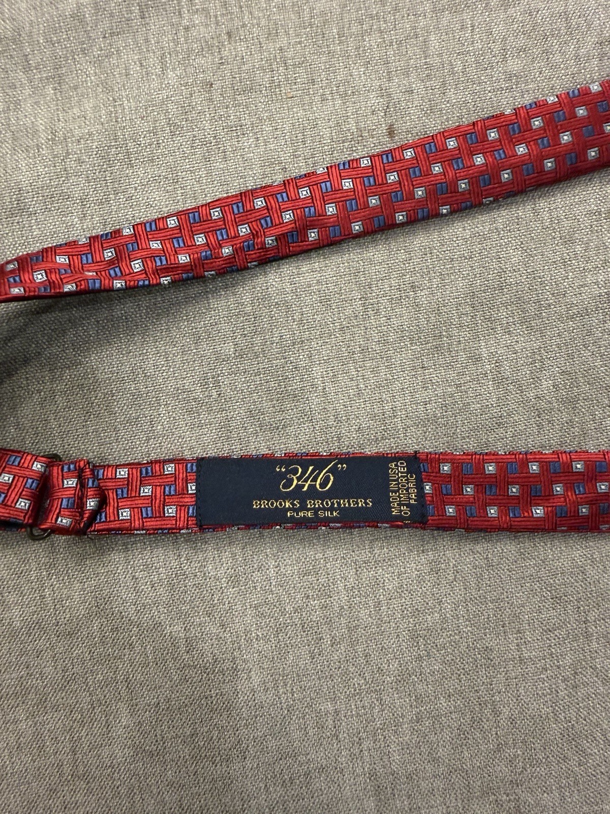 Brooks Brothers Red Geometric Pattern Silk Bow Tie 2.25 In Wide