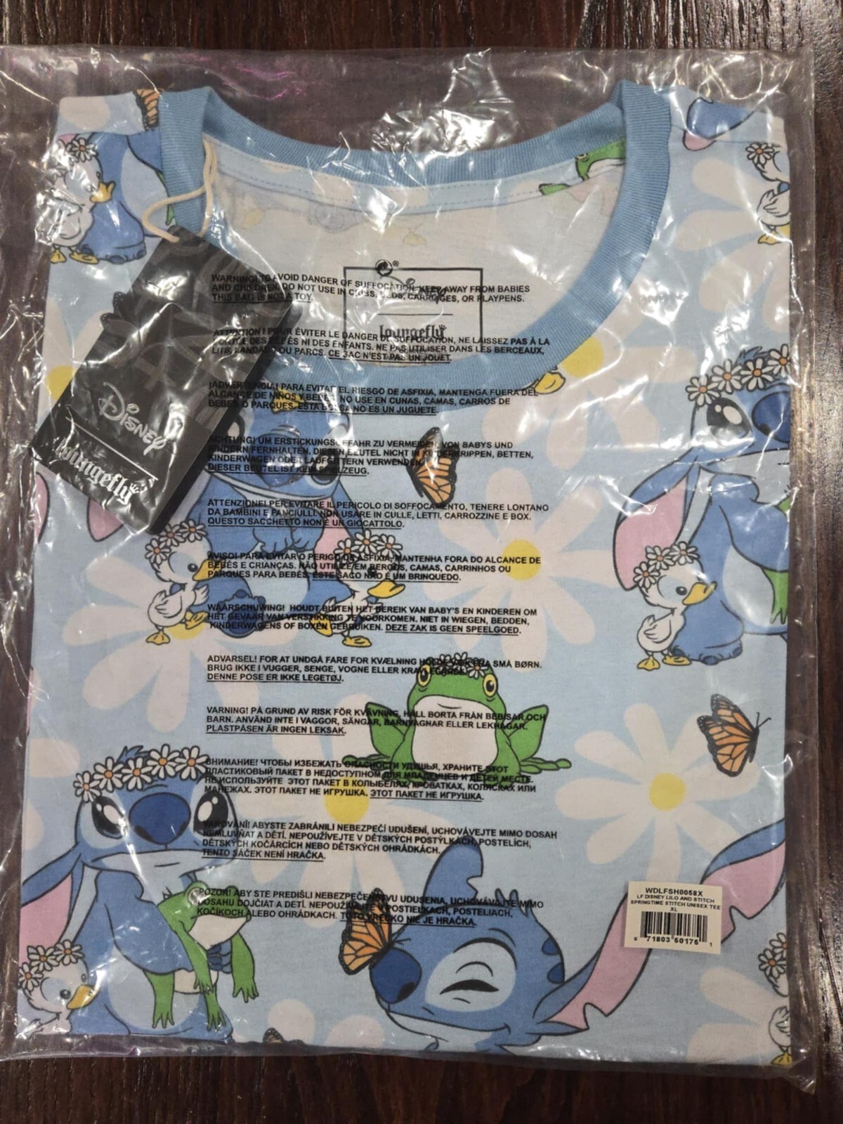 LOUNGEFLY Disney Stitch Springtime Daisy (SEE SIZE CHART) Unisex XL T-Shirt NEW!