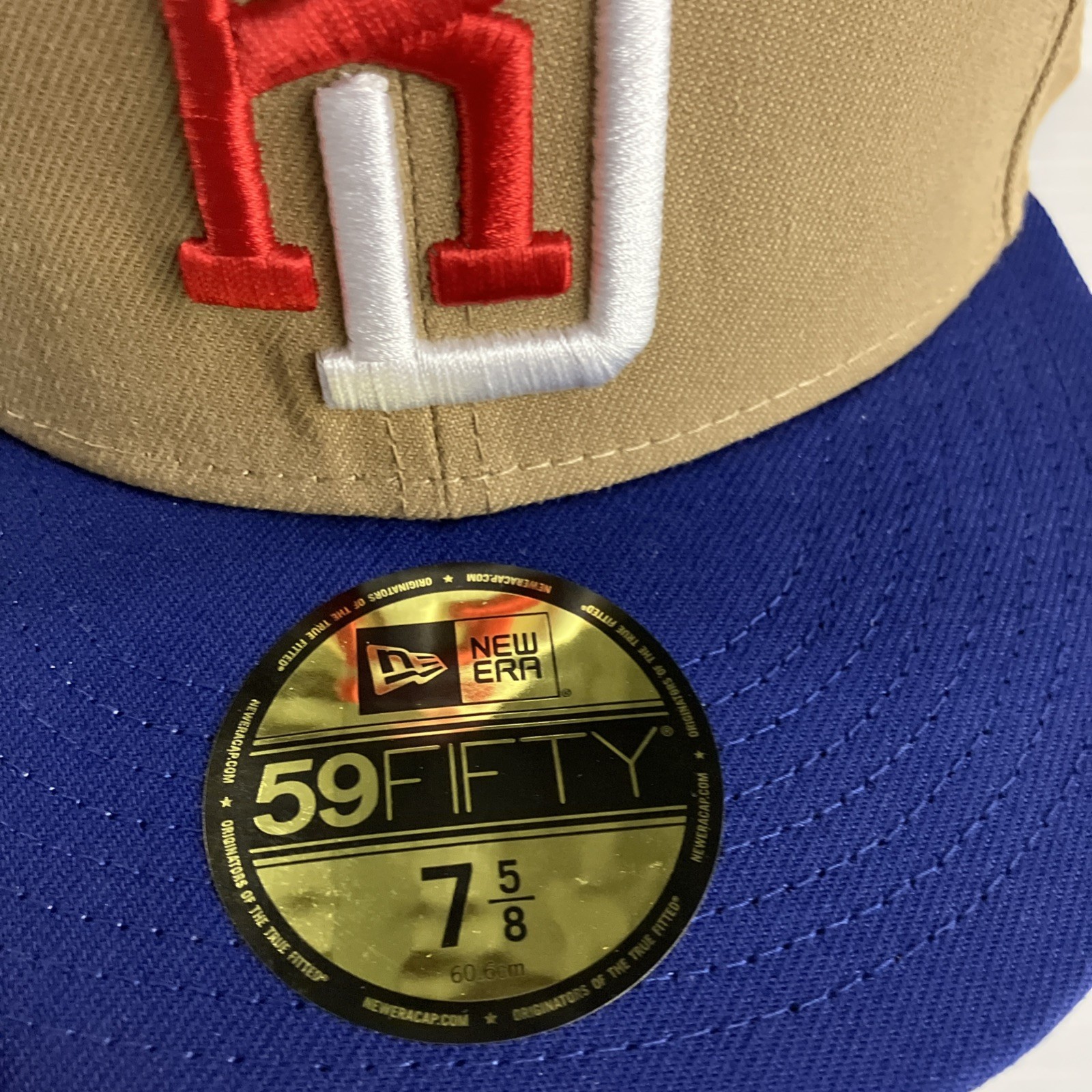 New Era 59FIFTY World Baseball Classic Dominican Republic Fitted Hat Tan 7 5/8