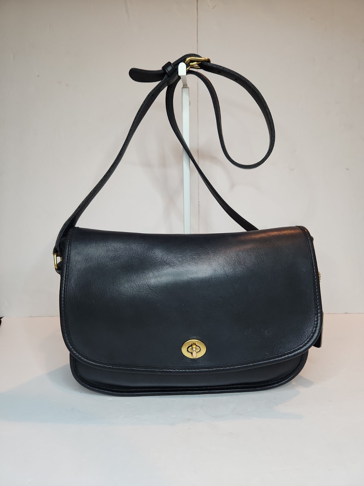 Authentic VTG COACH City Bag & Wallet Blk Lthr Crossbody Shoulder Turn Lock 90’s