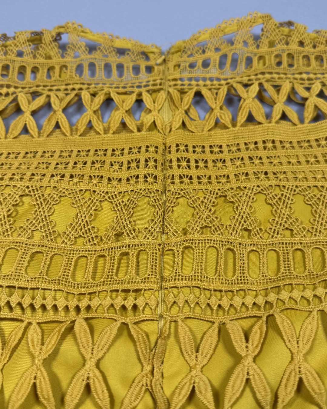 A. Moss Womens Medium Mustard Lace Crochet Blouse Long Sleeve Boho Top Lined