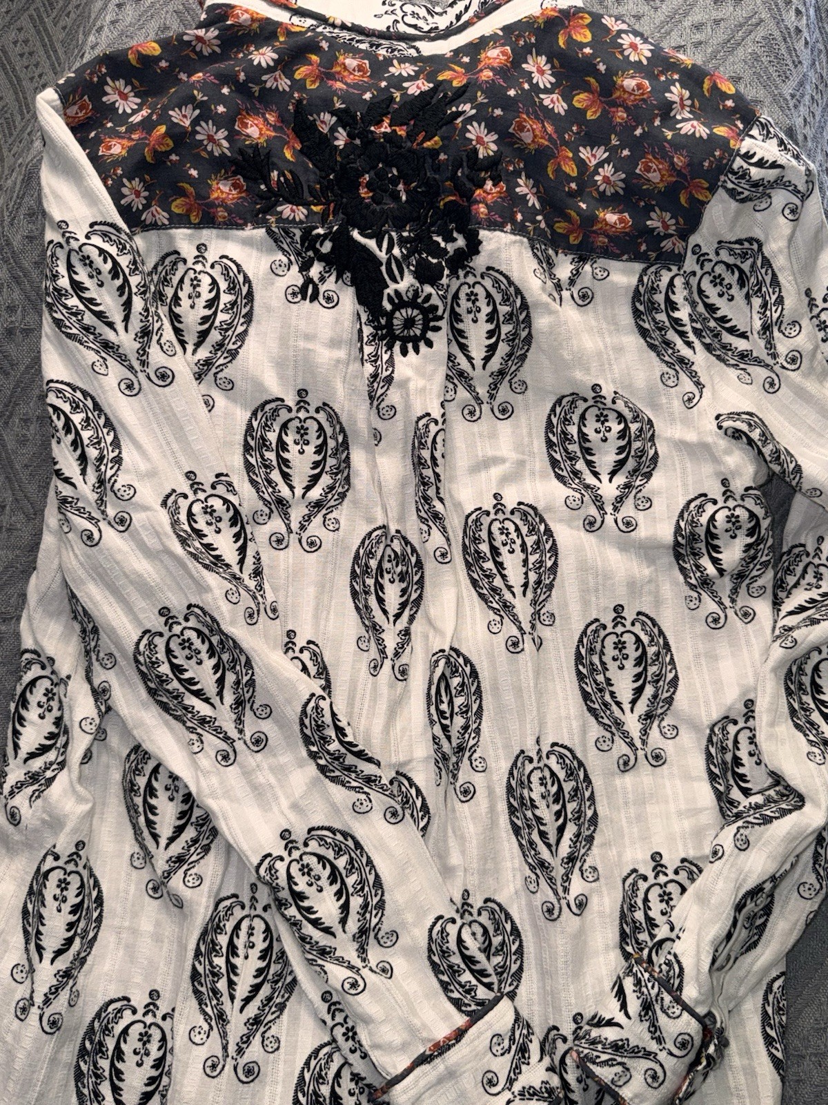 Sundance Women’s S White/Black Paisley Embroidered Collared Woven Cotton Shirt