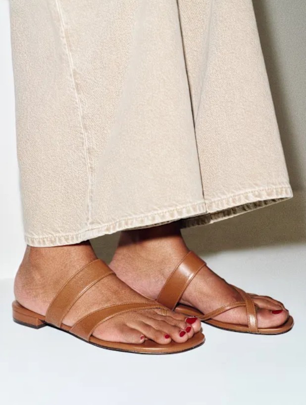 Genine Flat Sandal NEW