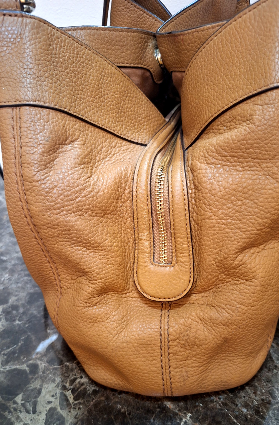 Coach F28997 British Tan Lexy Triple Compartment Shoulder Bag