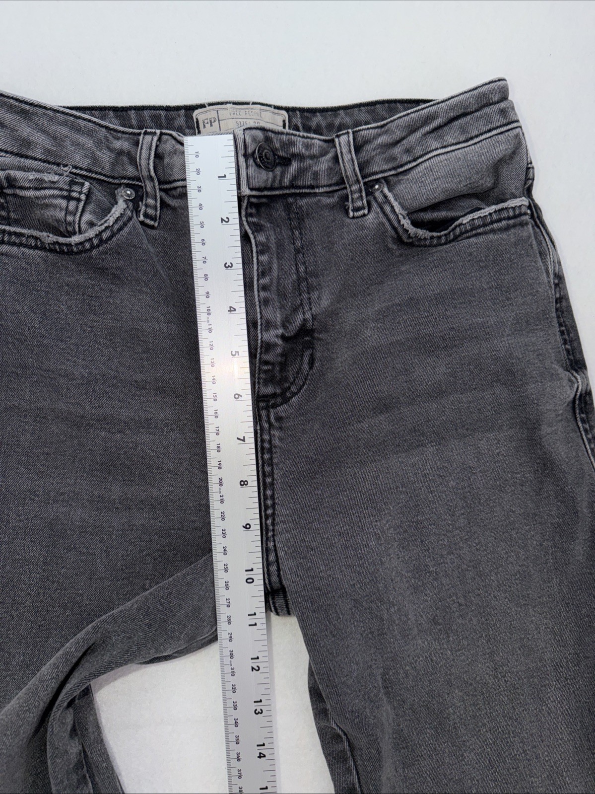 We The Free Free People Straight Jeans Gray Frayed Hem Zip Fly Size 29