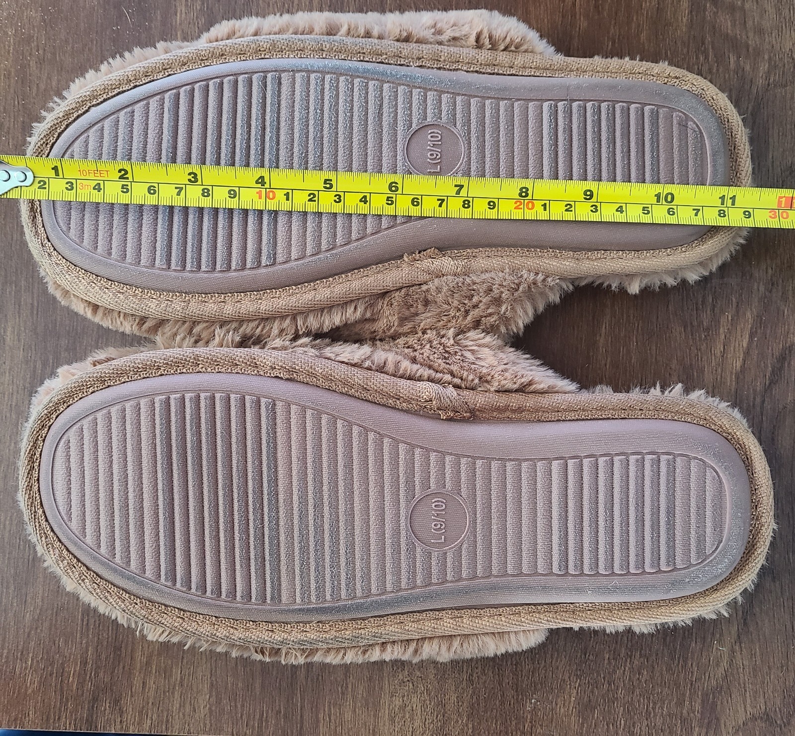 Plush Faux Fur House Slippers Size 9-10 Indoor Outdoor Non Slip Fuzzy Slides