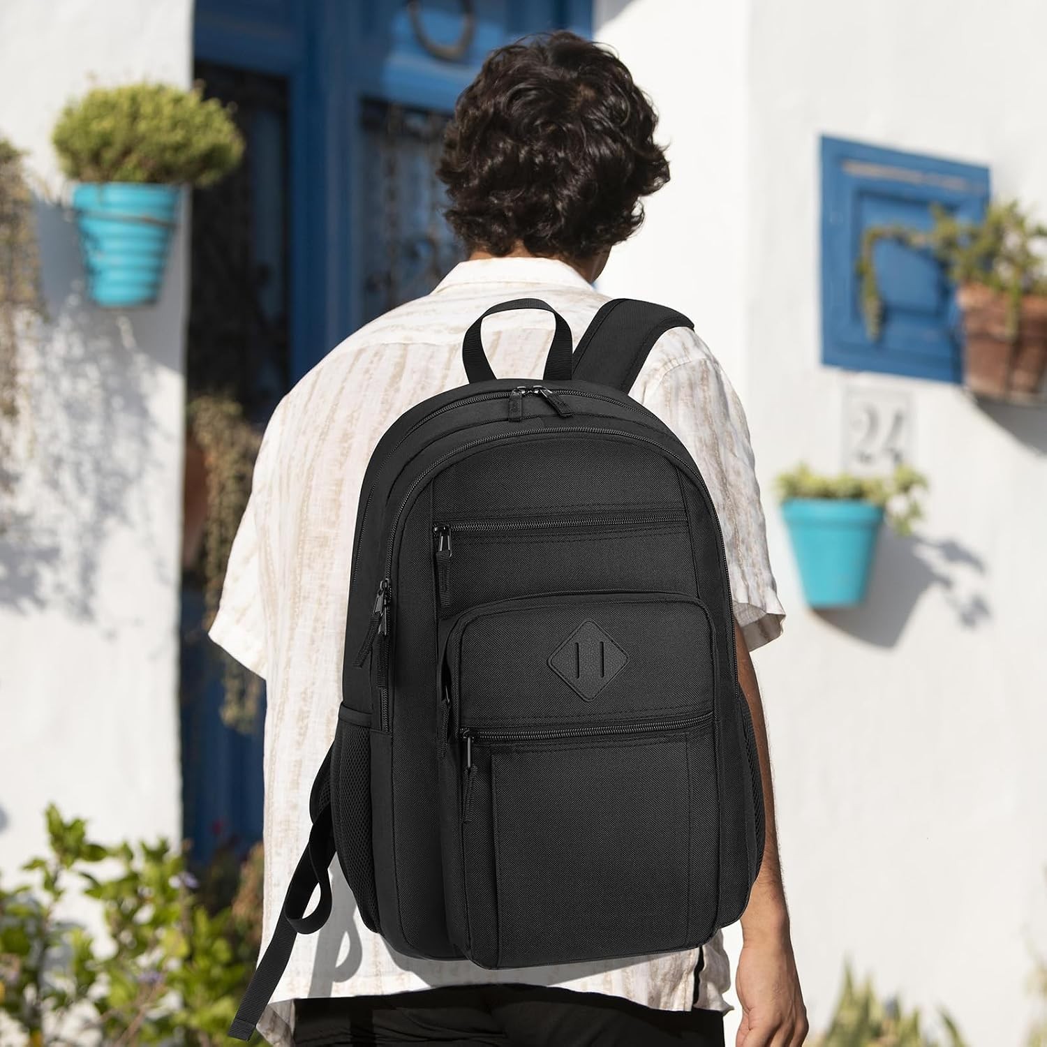 Unisex Black Backpack for School, Lightweight Boys Girls Fits 15.6 inch Notebook