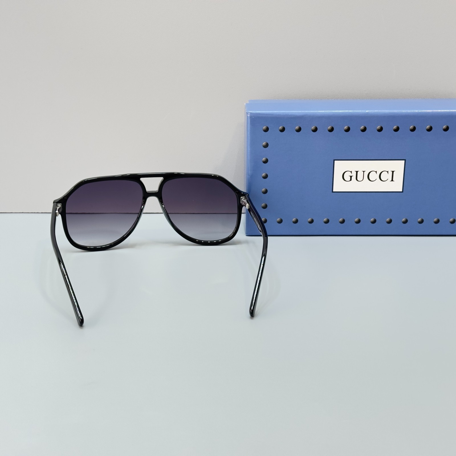Gucci GG1042S Black Frame Gray Lens Aviator Sunglasses Unisex New w/ Box