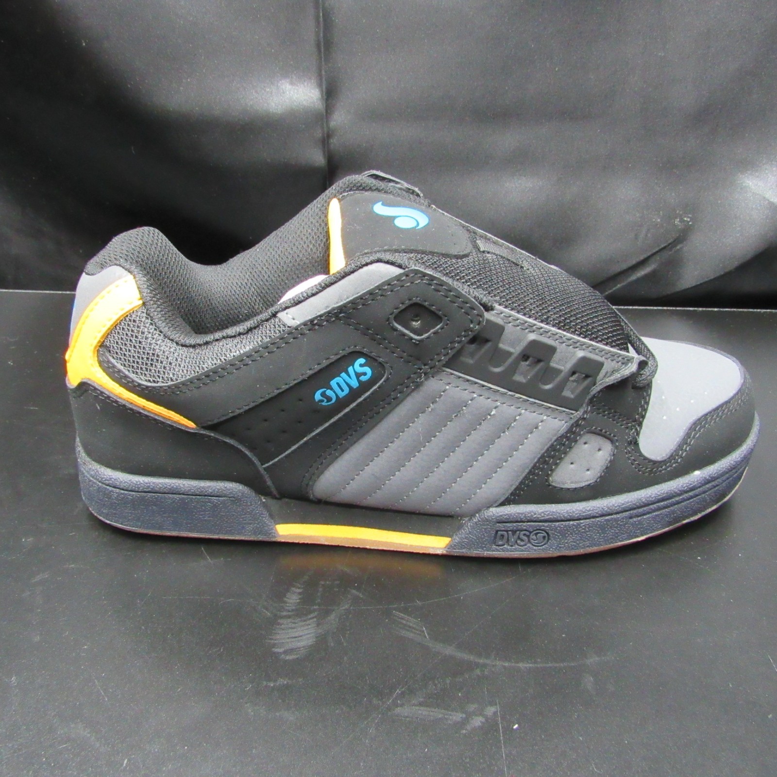 DVS Skateboard Shoes Celsius Black/Orange/Blue SIZE 9