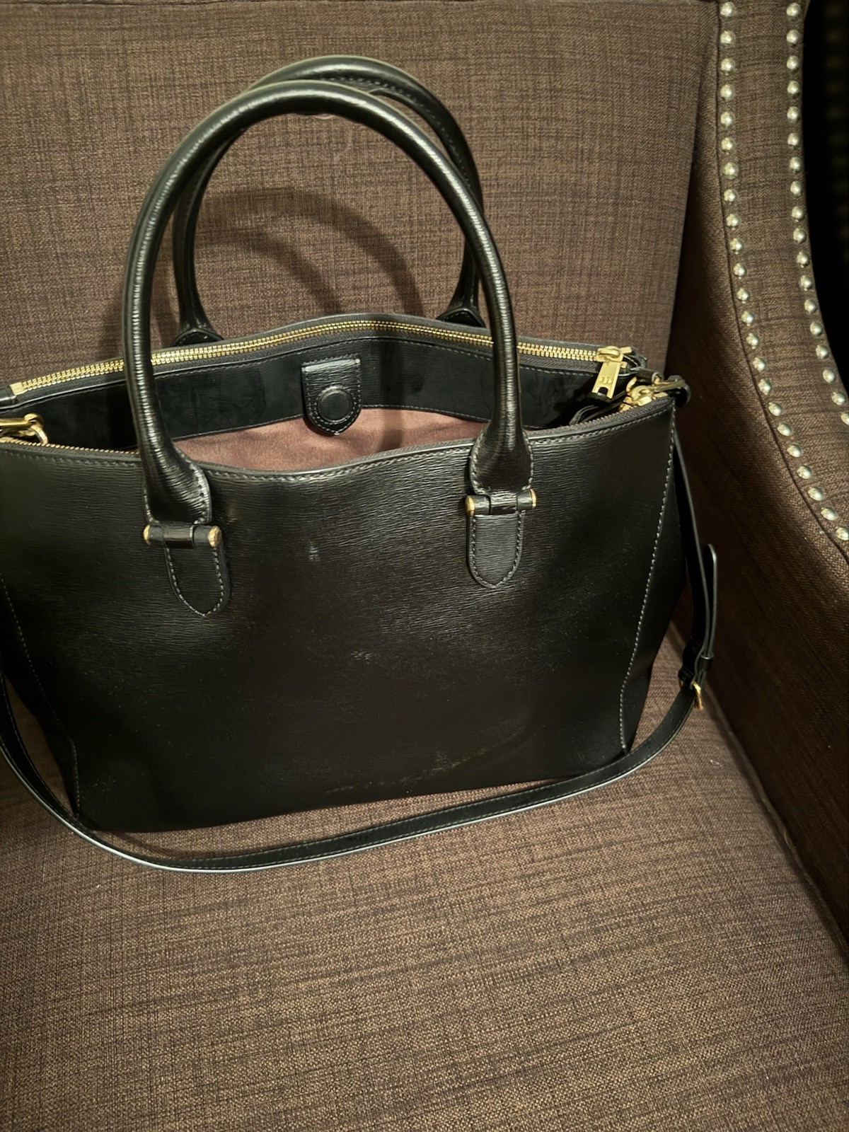 lauren ralph lauren black satchel top handle zip gold hardware inner pockets