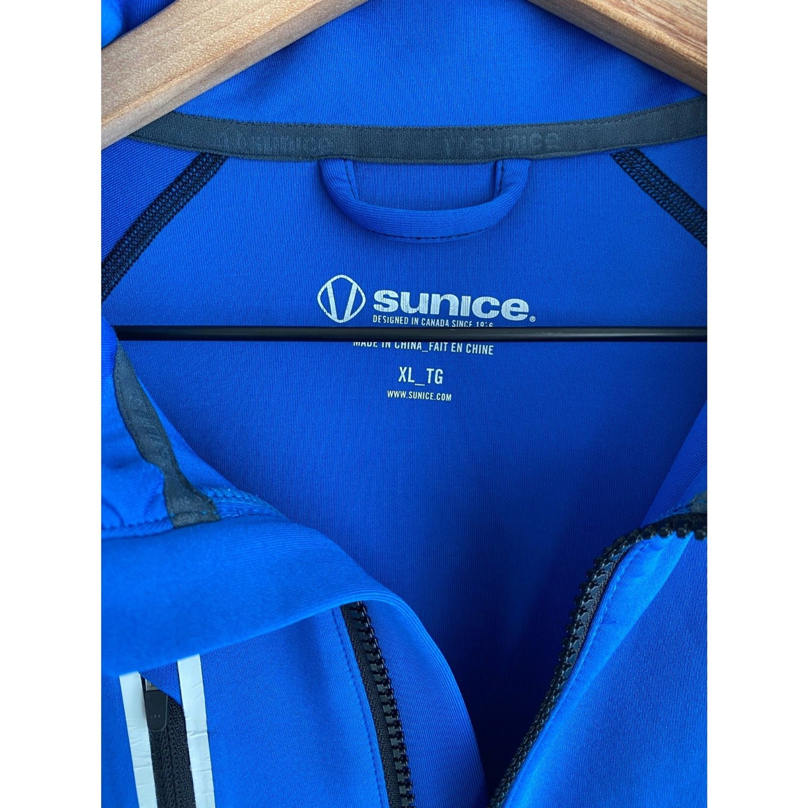 Sunice Allendale 2.0 Men XL Blue Half Zip Golf Pullover Laser Pocket Performance