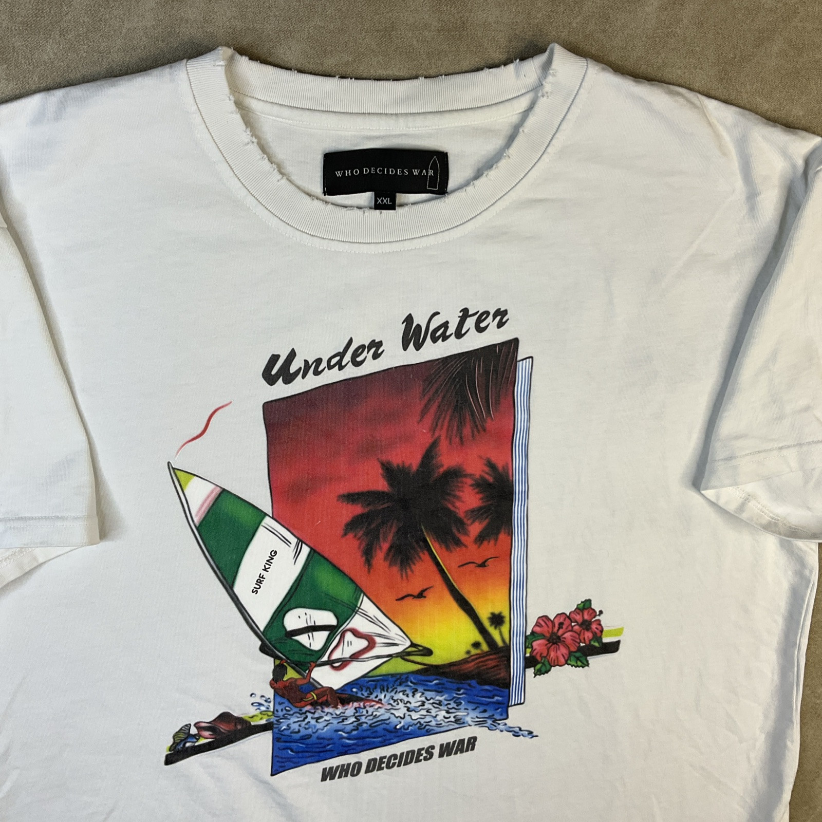 Who Decides War Shirt Men Sz 2XL Under Water Surf King Graphic WDW Distressed