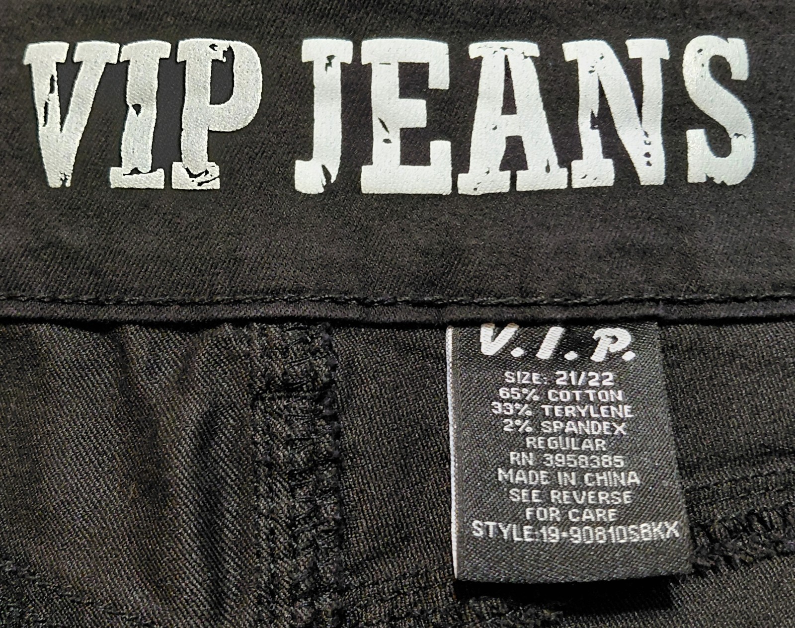 VIP Jeans Women’s Size 21/22 Black Capri Pants