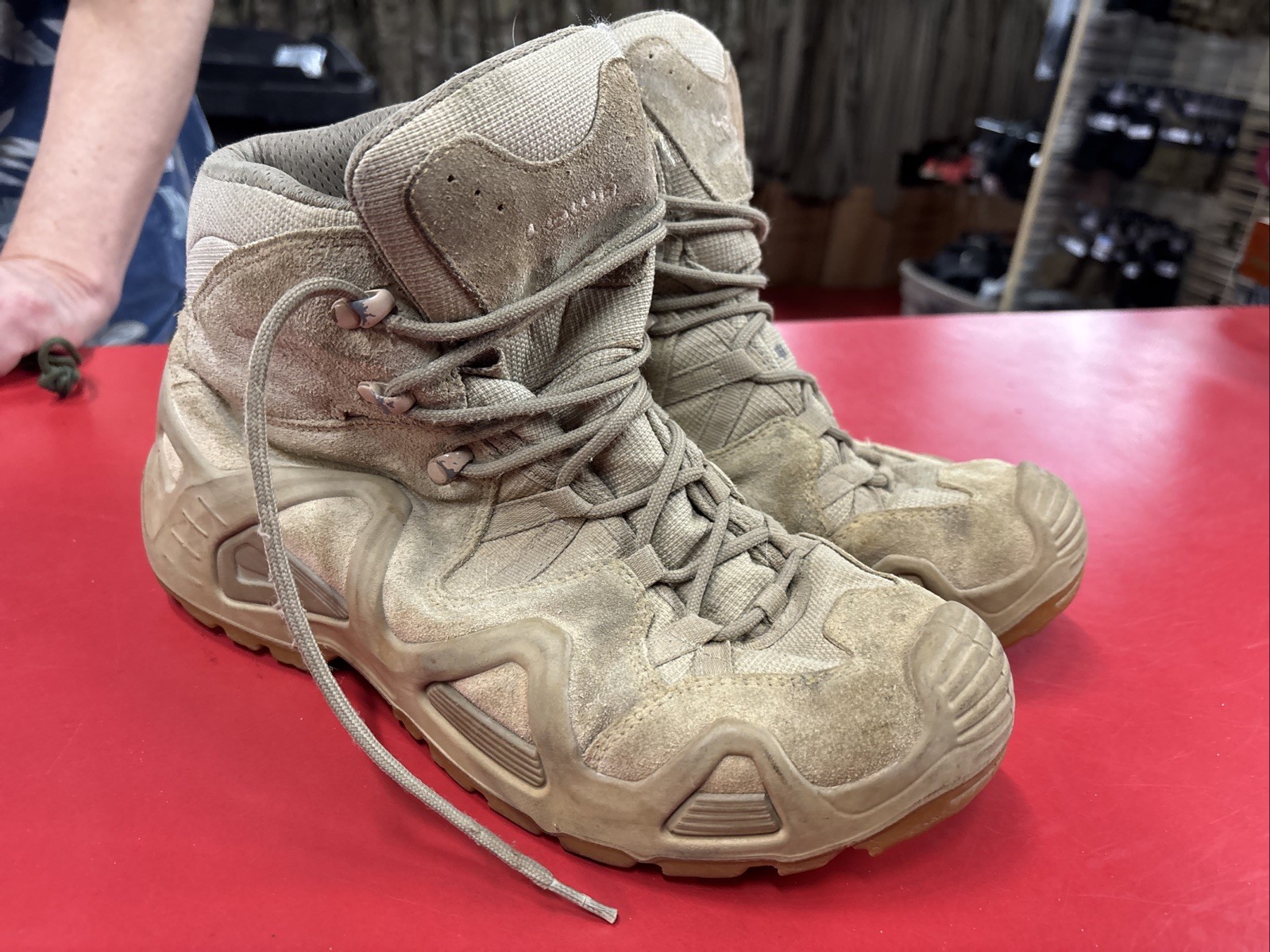 LOWA ZEPHYR MID TF COYOTE TASK FORCE COMBAT BOOT 10.5