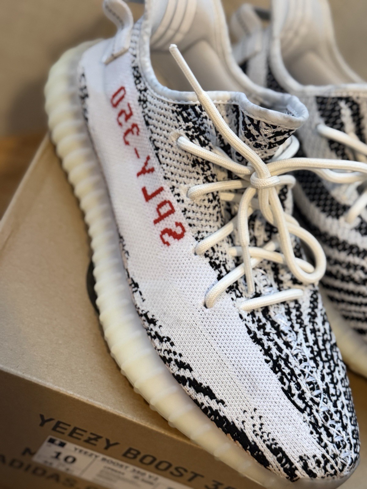 10 – Adidas Yeezy Boost 350 V2 Zebra White/Core Black/Red Primeknit CP9654 2017