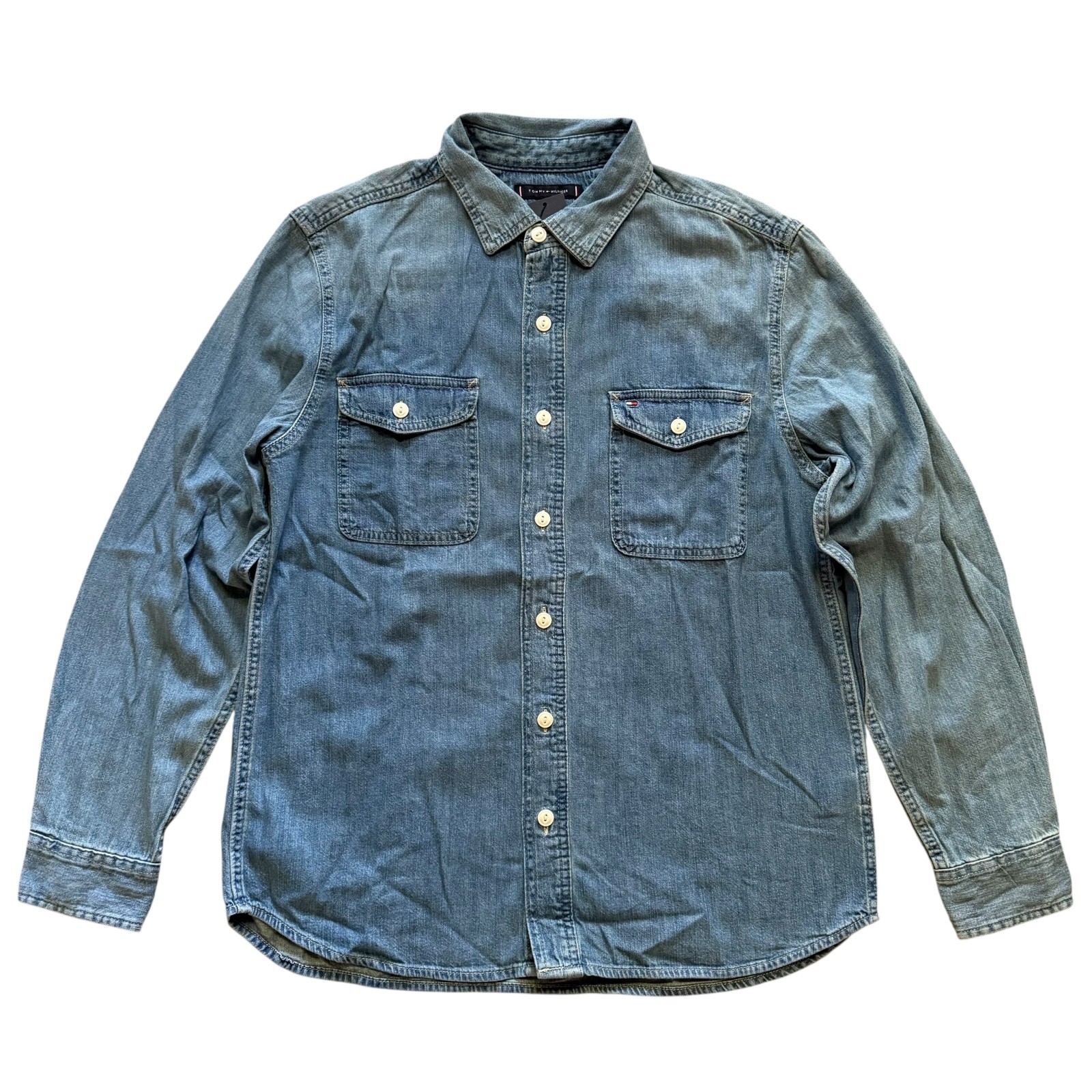 NWT Tommy Hilfiger Men’s Classic Casual Pockets Featherweight Washed Denim Shirt