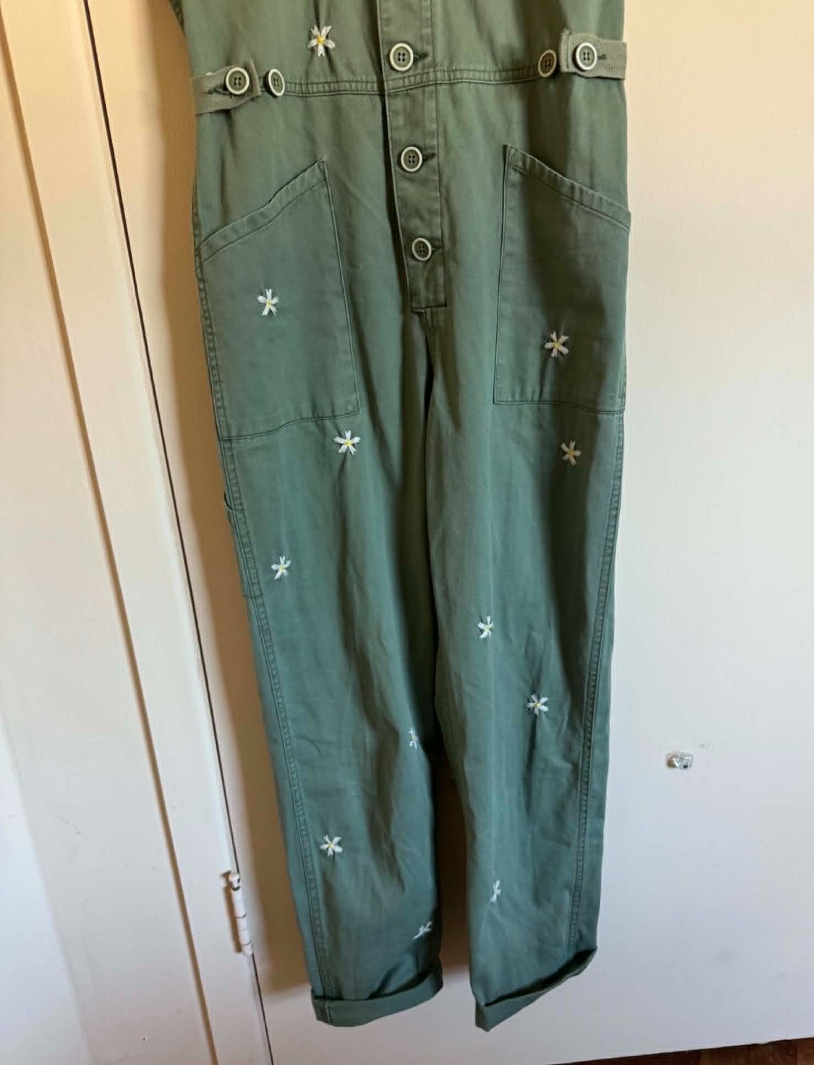 NWOT Grover Twill Flower Embroidered Button-Front Utility Jumpsuit Size XS